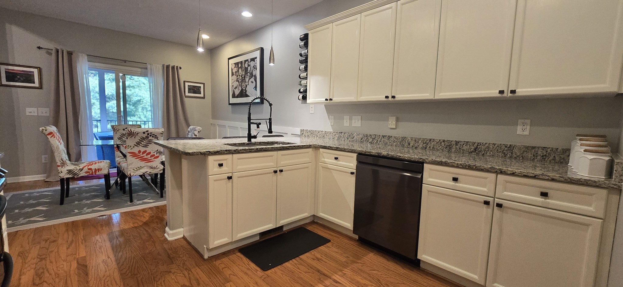 1813 Woodland Pointe Dr Property Photo 4
