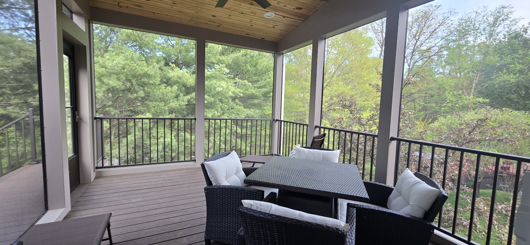 1813 Woodland Pointe Dr Property Photo 28