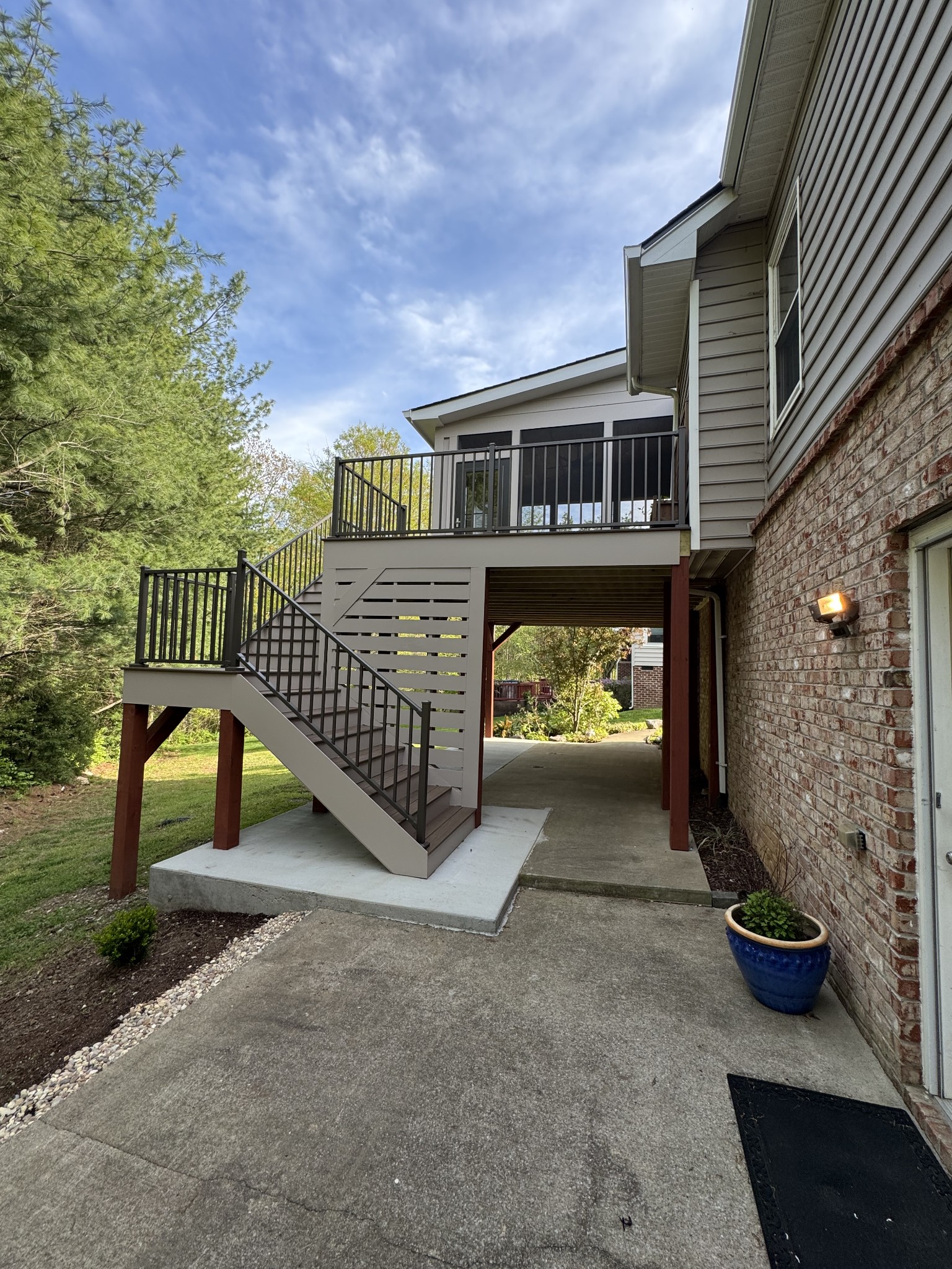 1813 Woodland Pointe Dr Property Photo 32