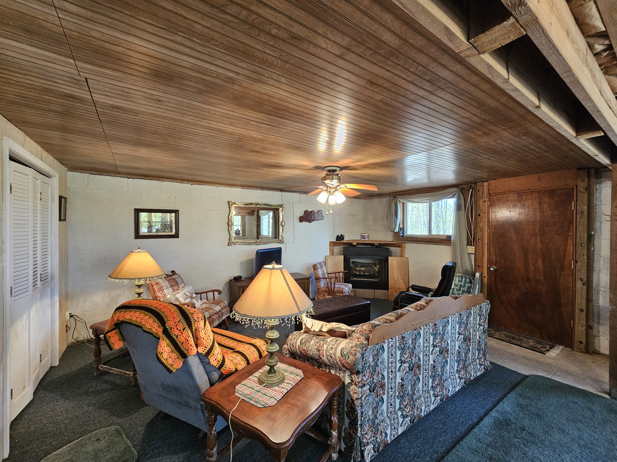 50 Deaton Ln Property Photo 18