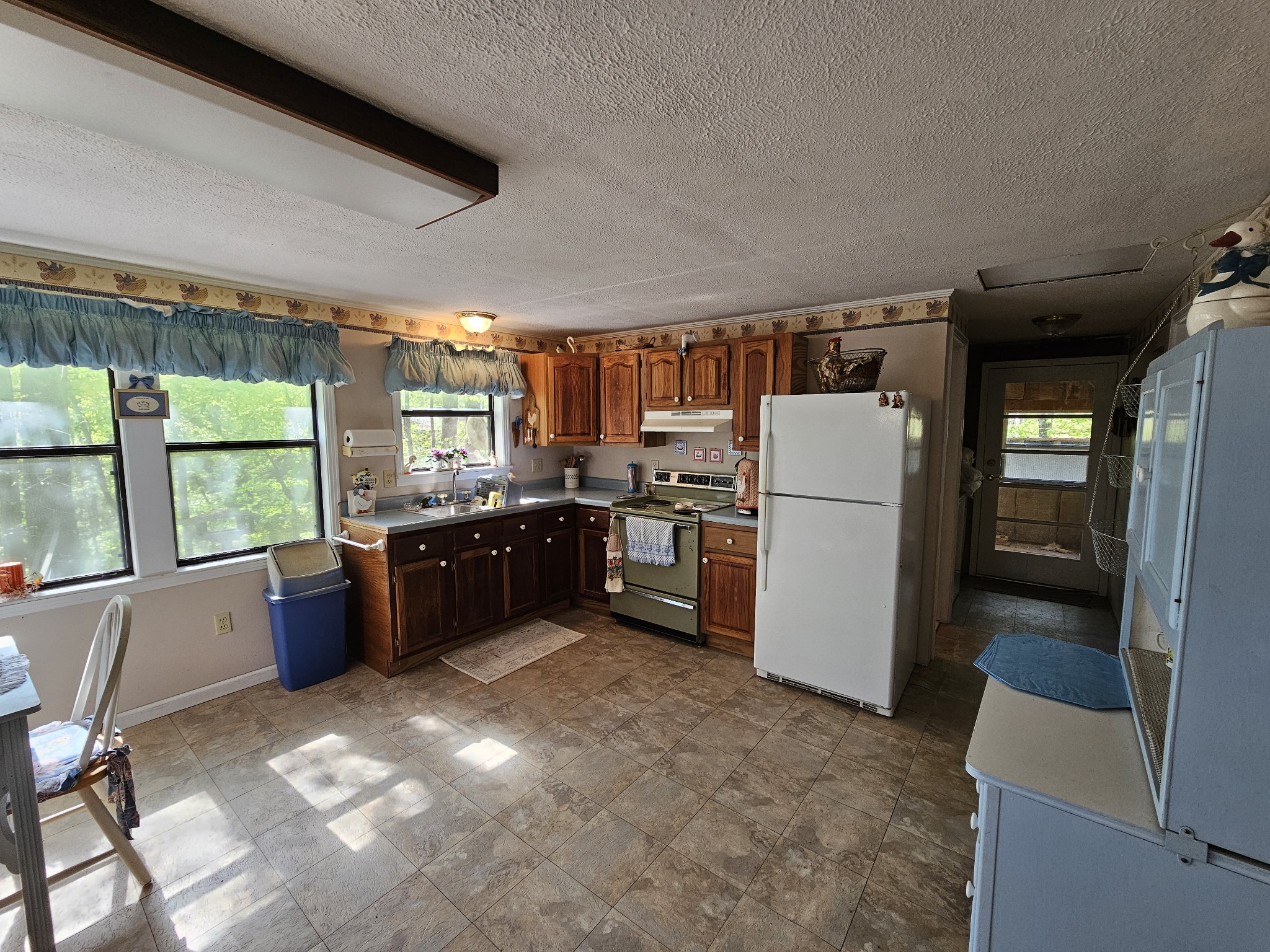 50 Deaton Ln Property Photo 22