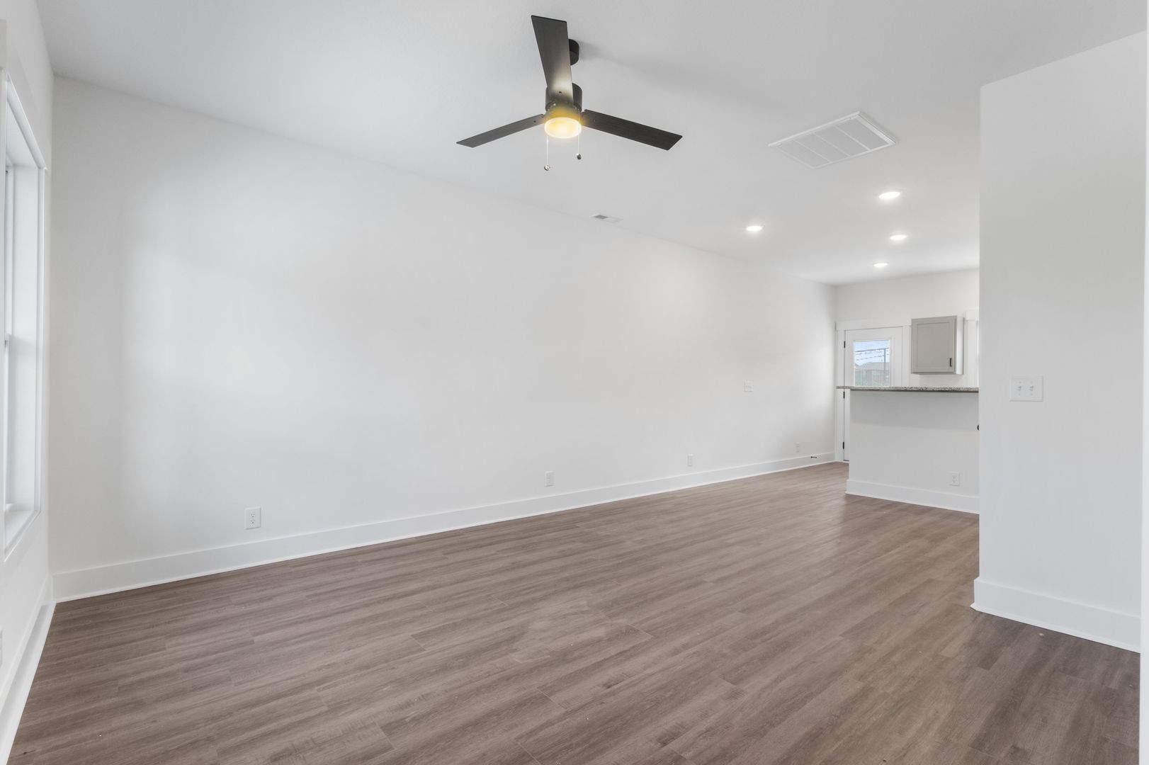 3854 Jockey Dr Property Photo 4