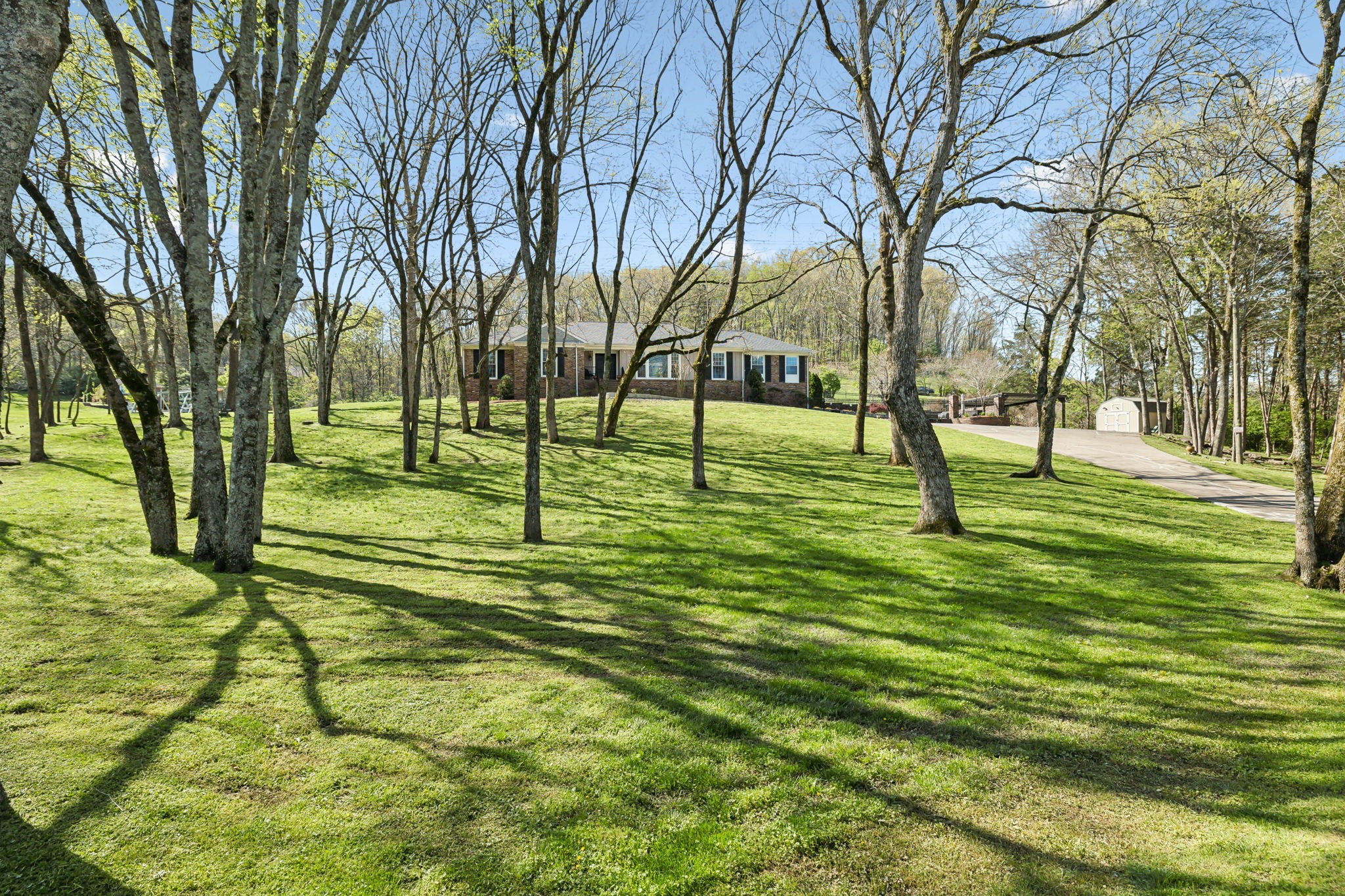 1925 Cromwell Dr Property Photo 1