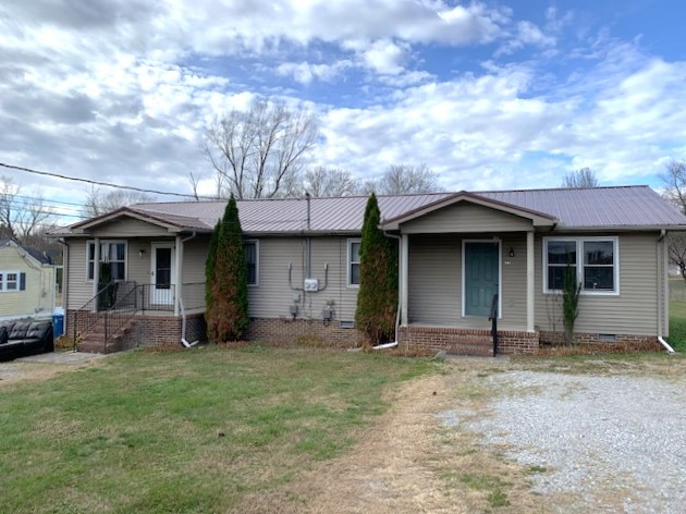305 Hunt St Property Photo