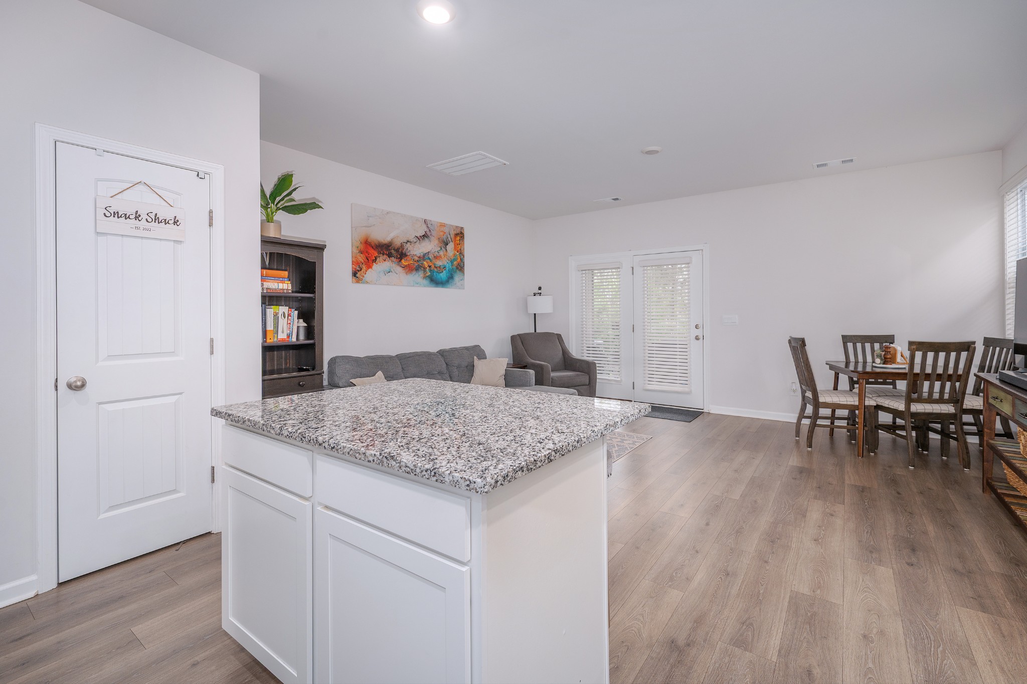 178 Cecil Rd Property Photo 4