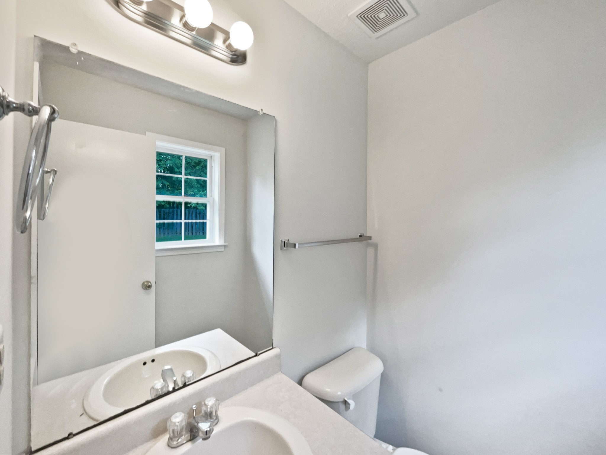 394 Cranklen Cir Property Photo 7