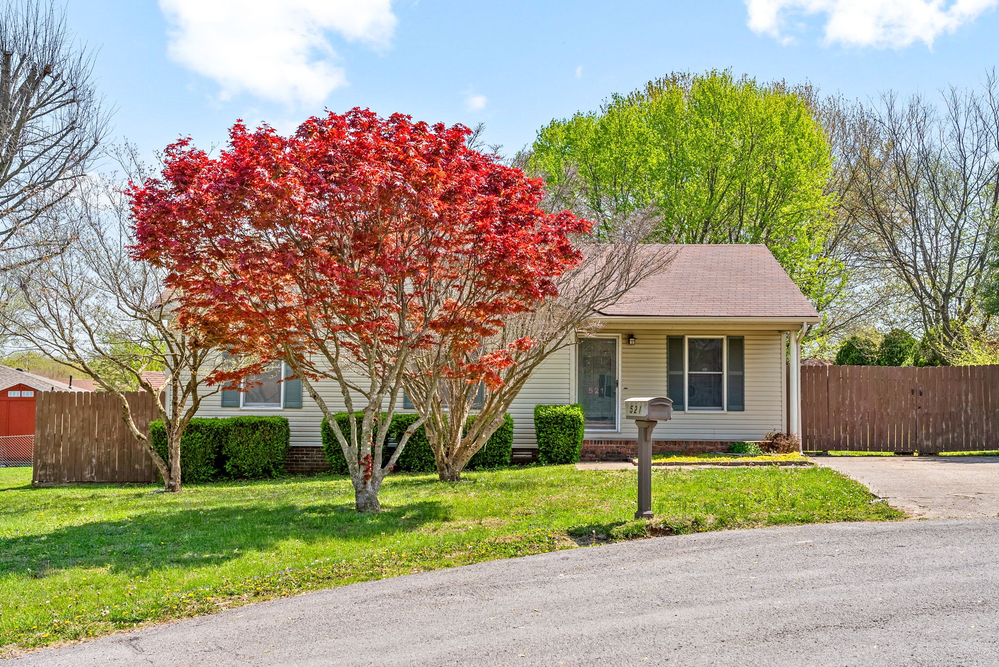 521 Gray Fox Ct Property Photo 2