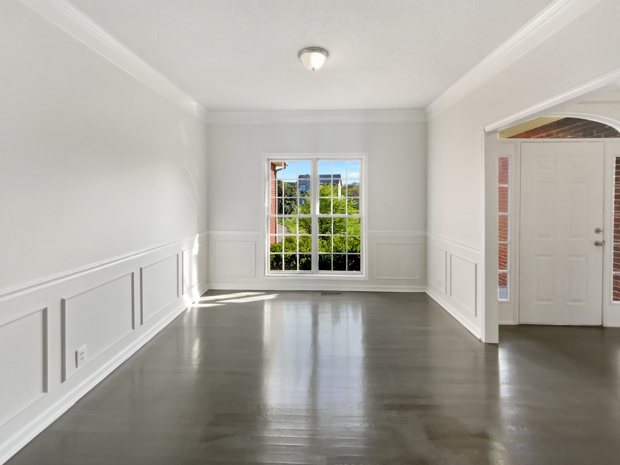 783 Parade Ct Property Photo 7