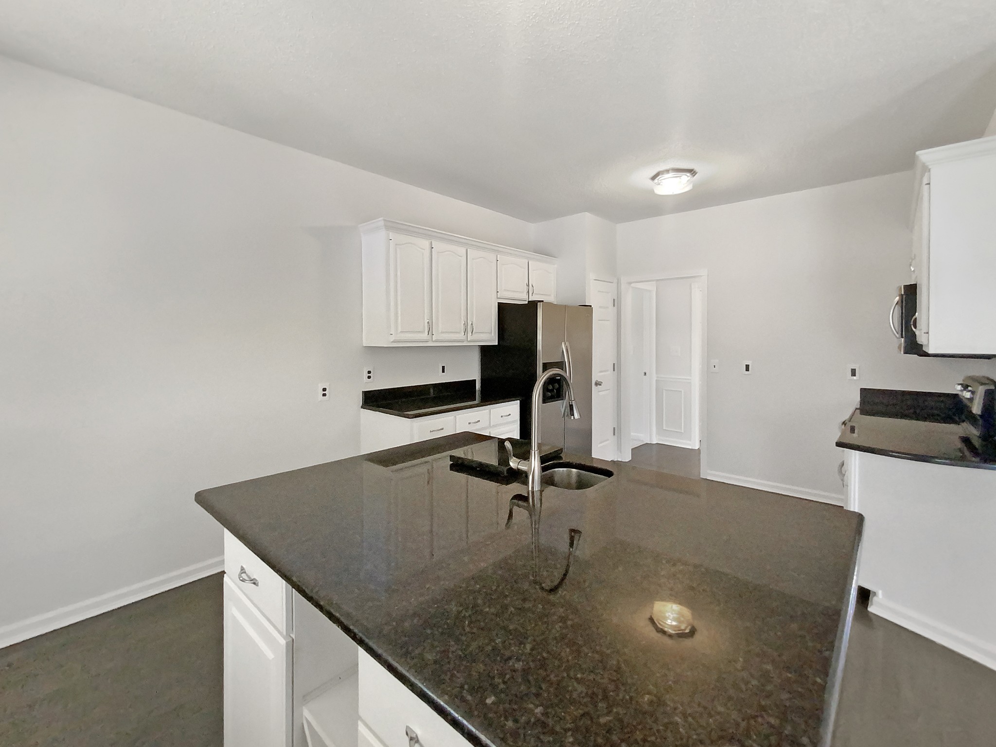 783 Parade Ct Property Photo 9