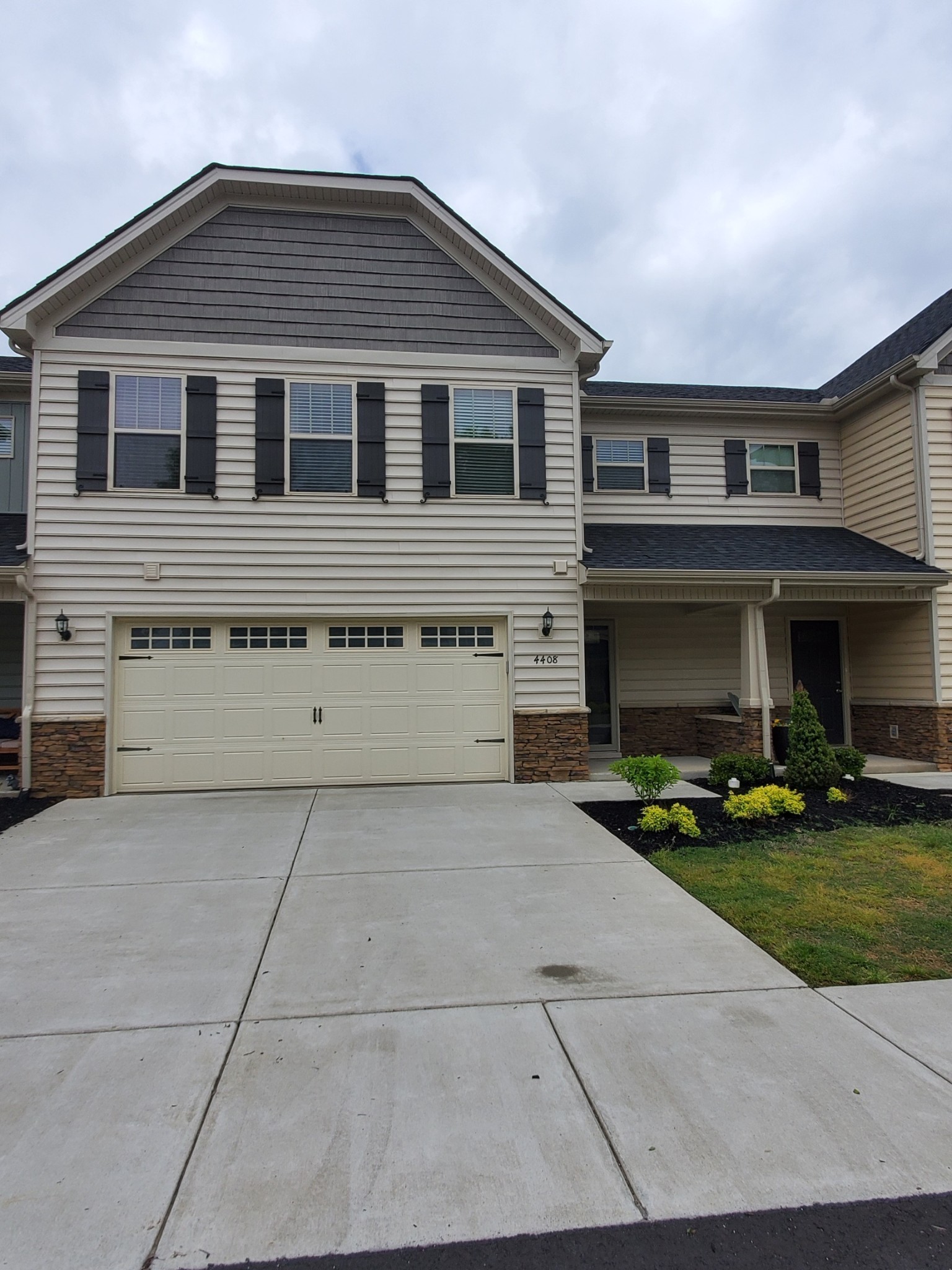 4408 Sunday Silence Way Property Photo