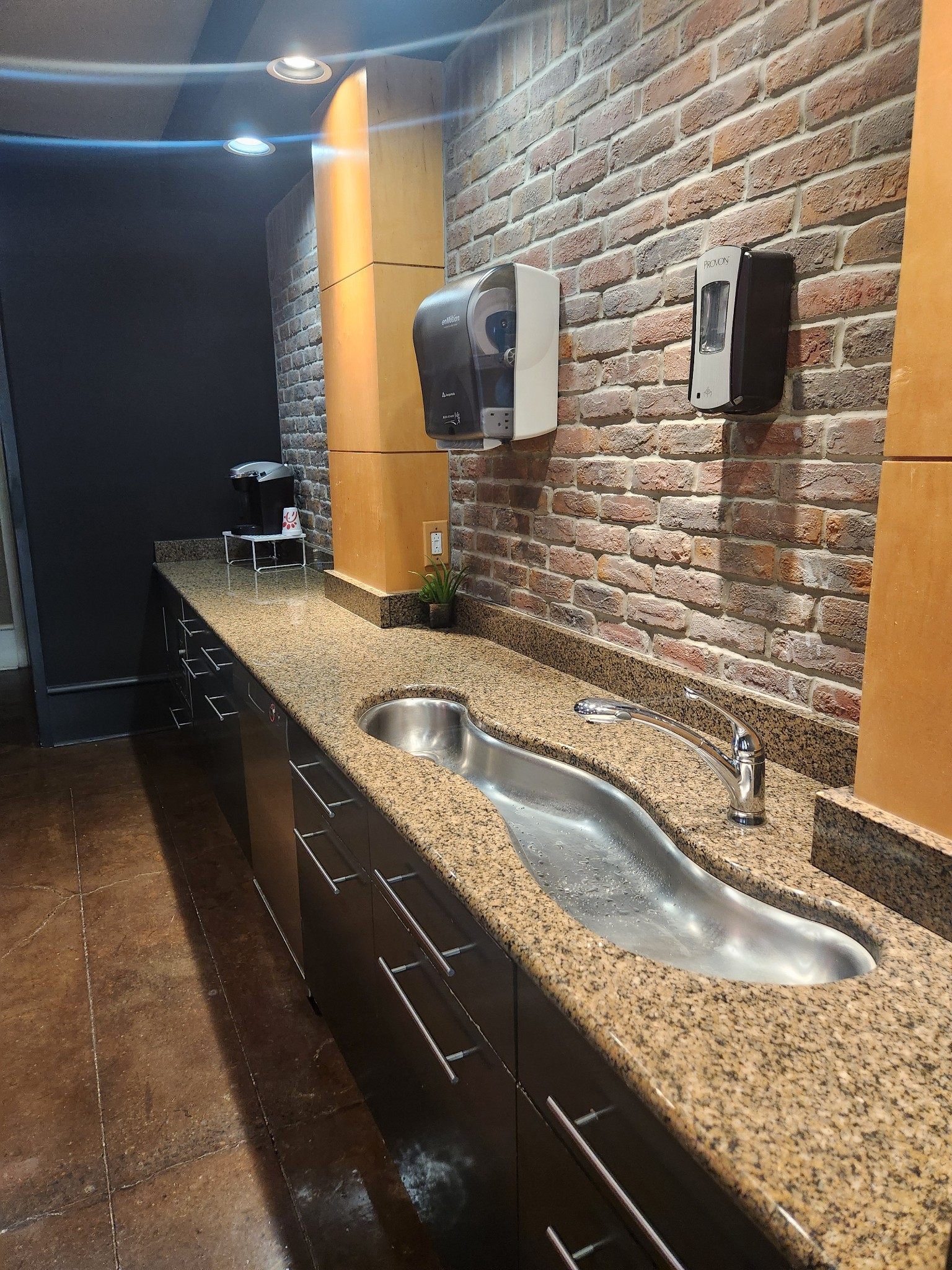 1803 Broadway Property Photo 20