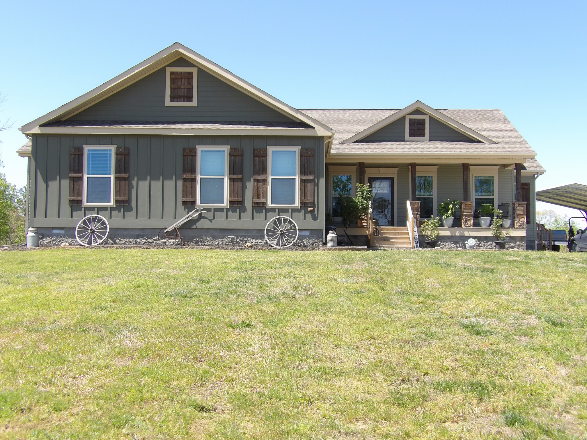520 Young Rd Property Photo