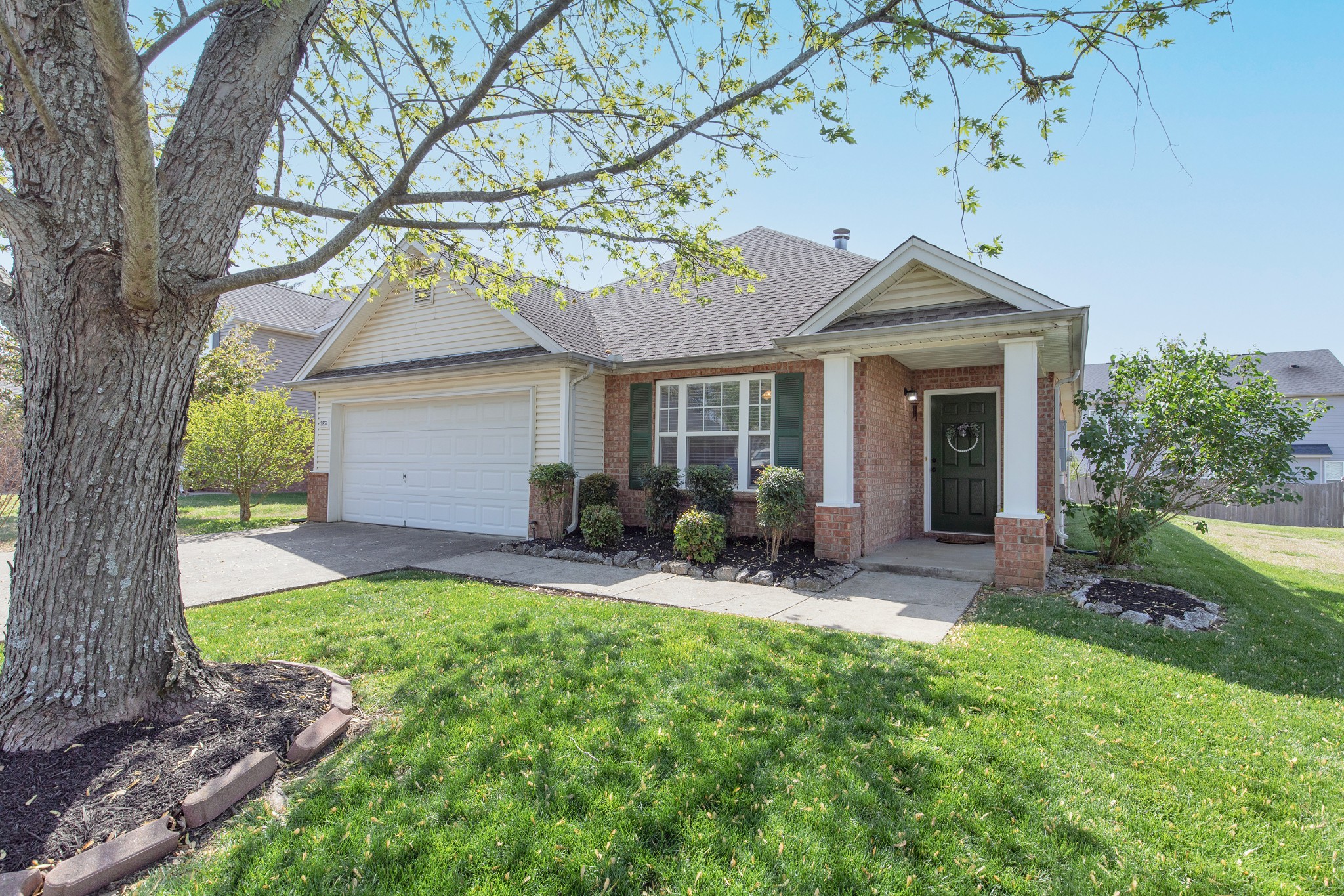 2857 Meadow Gln Property Photo 1