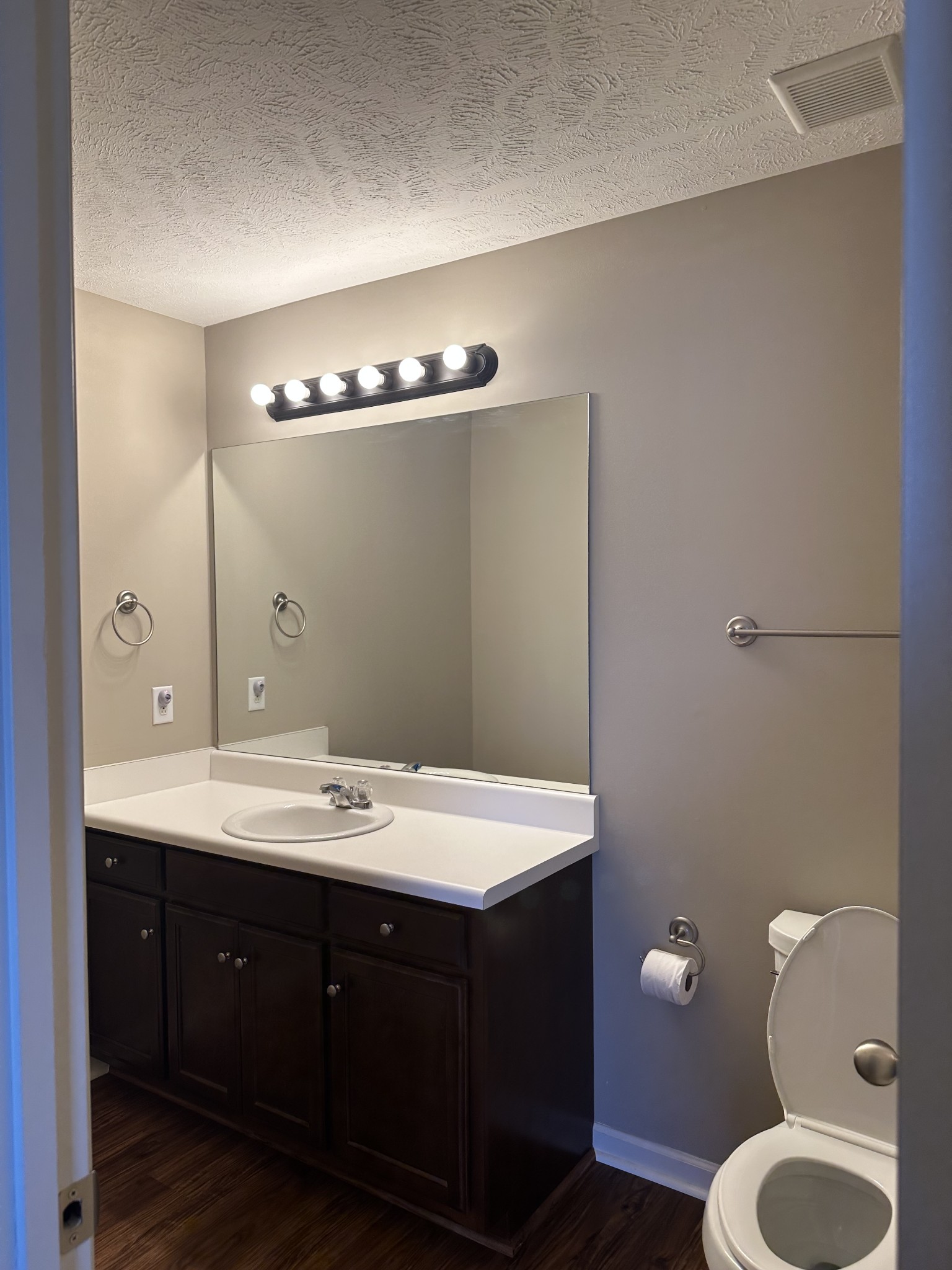 4257 Aurora Cir Property Photo 29