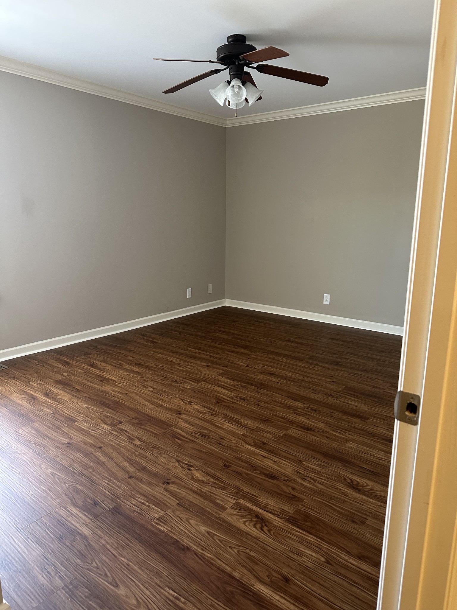 4257 Aurora Cir Property Photo 34