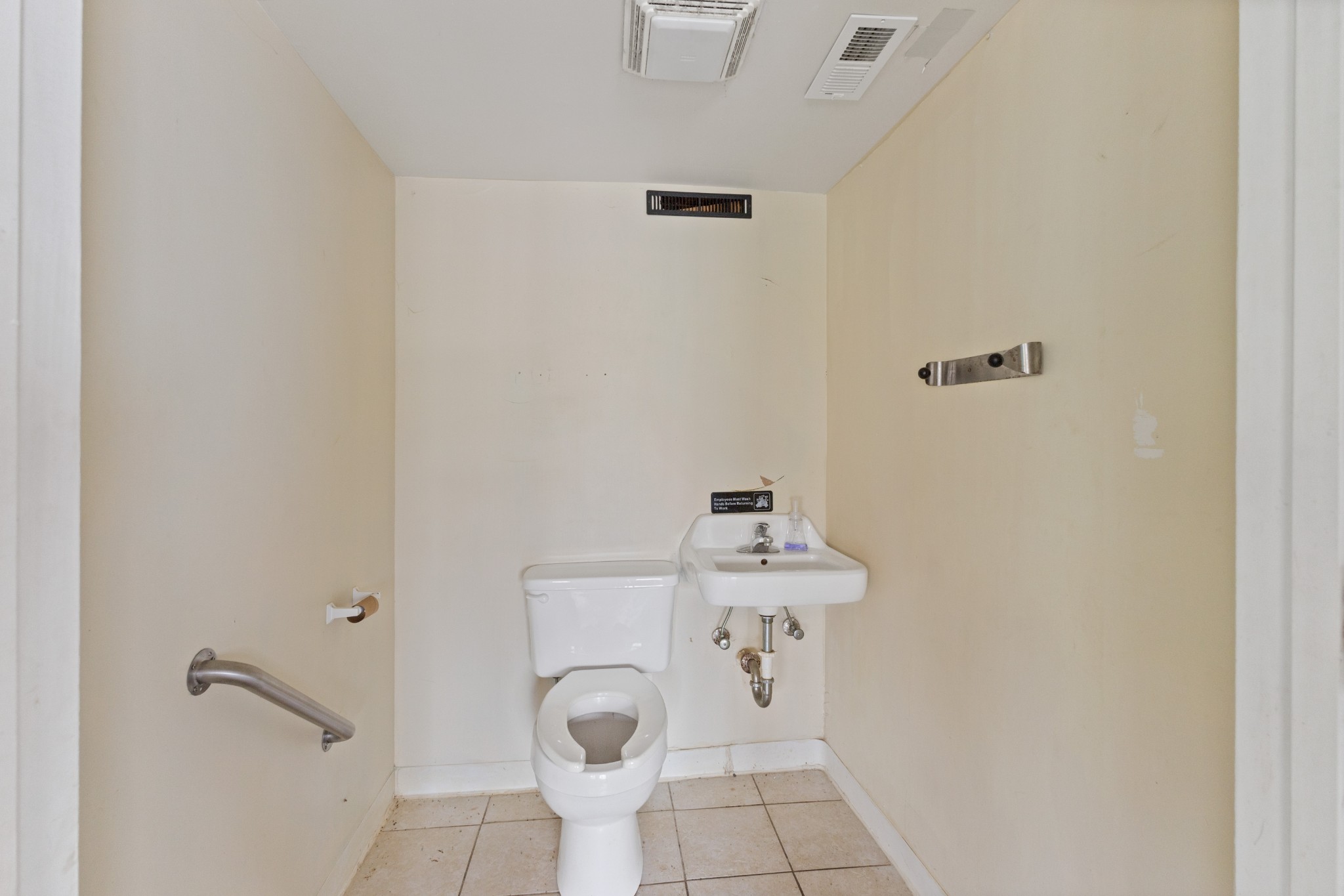 104 Bradley Dozier Rd Property Photo 11