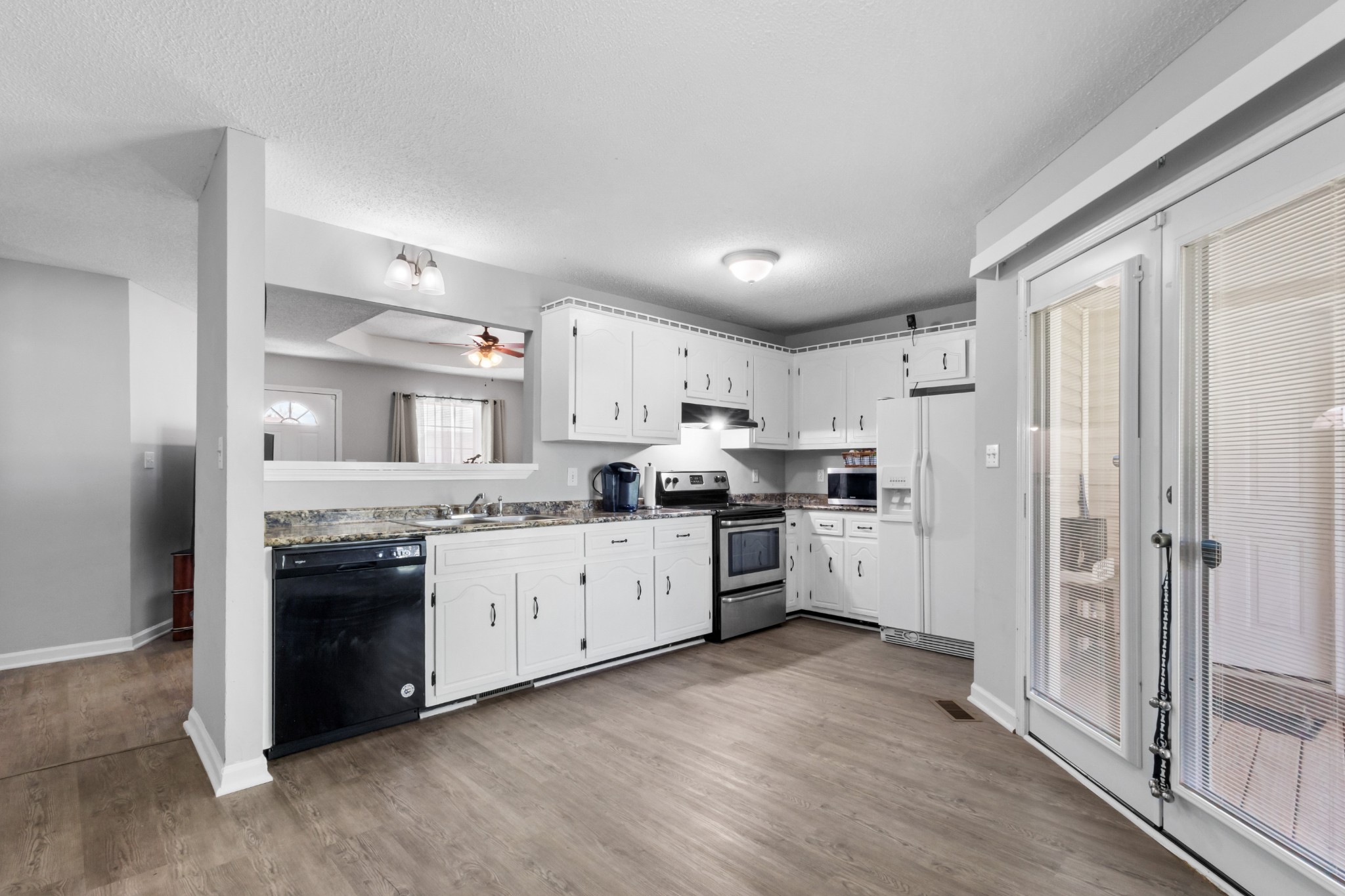 231 Golden Pond Ave Property Photo 10