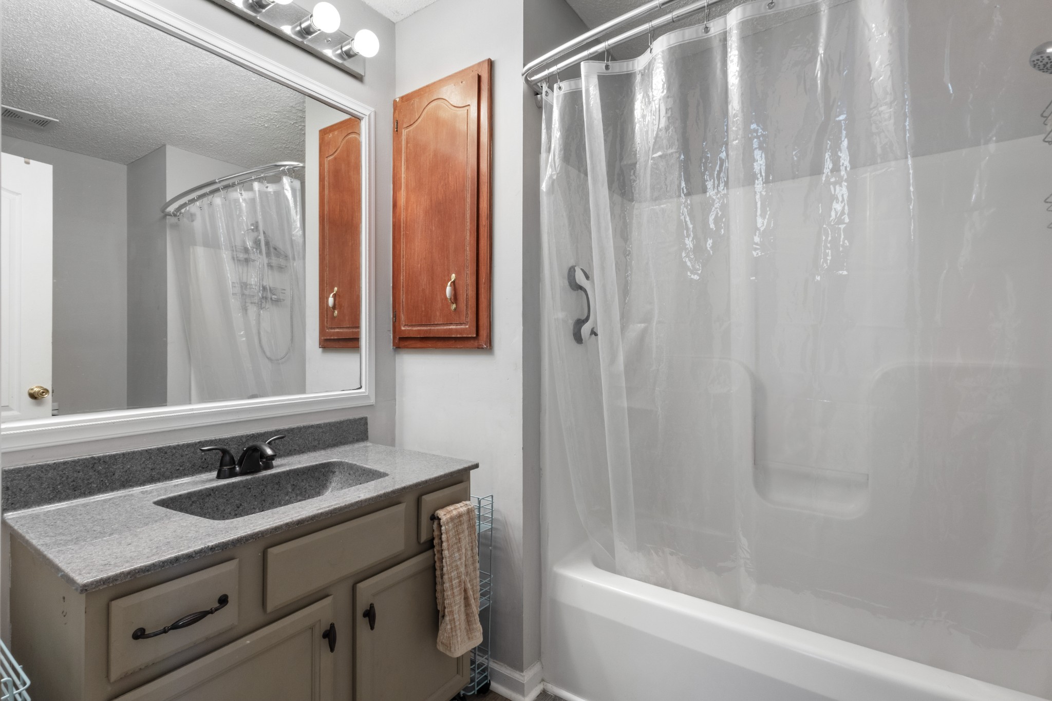 231 Golden Pond Ave Property Photo 17