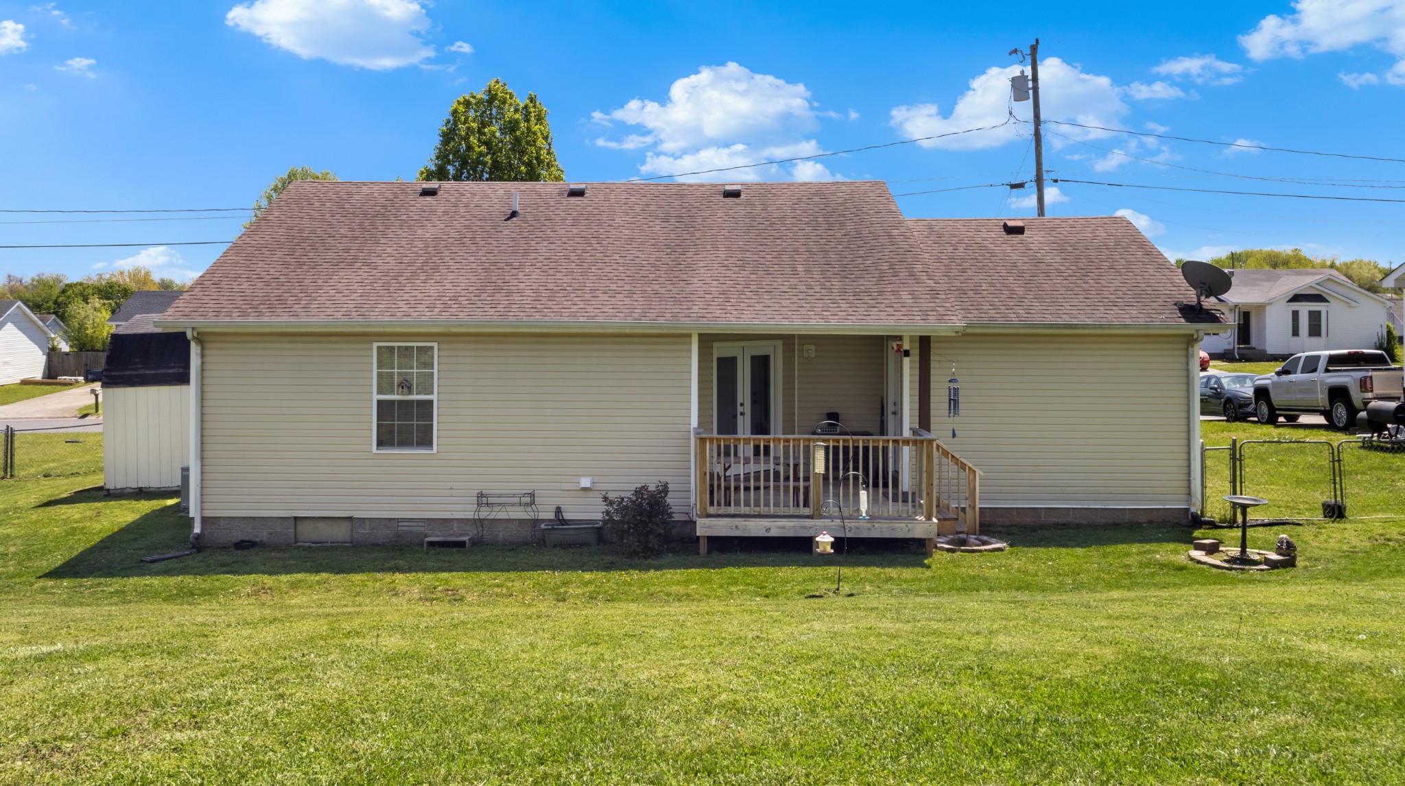 231 Golden Pond Ave Property Photo 26