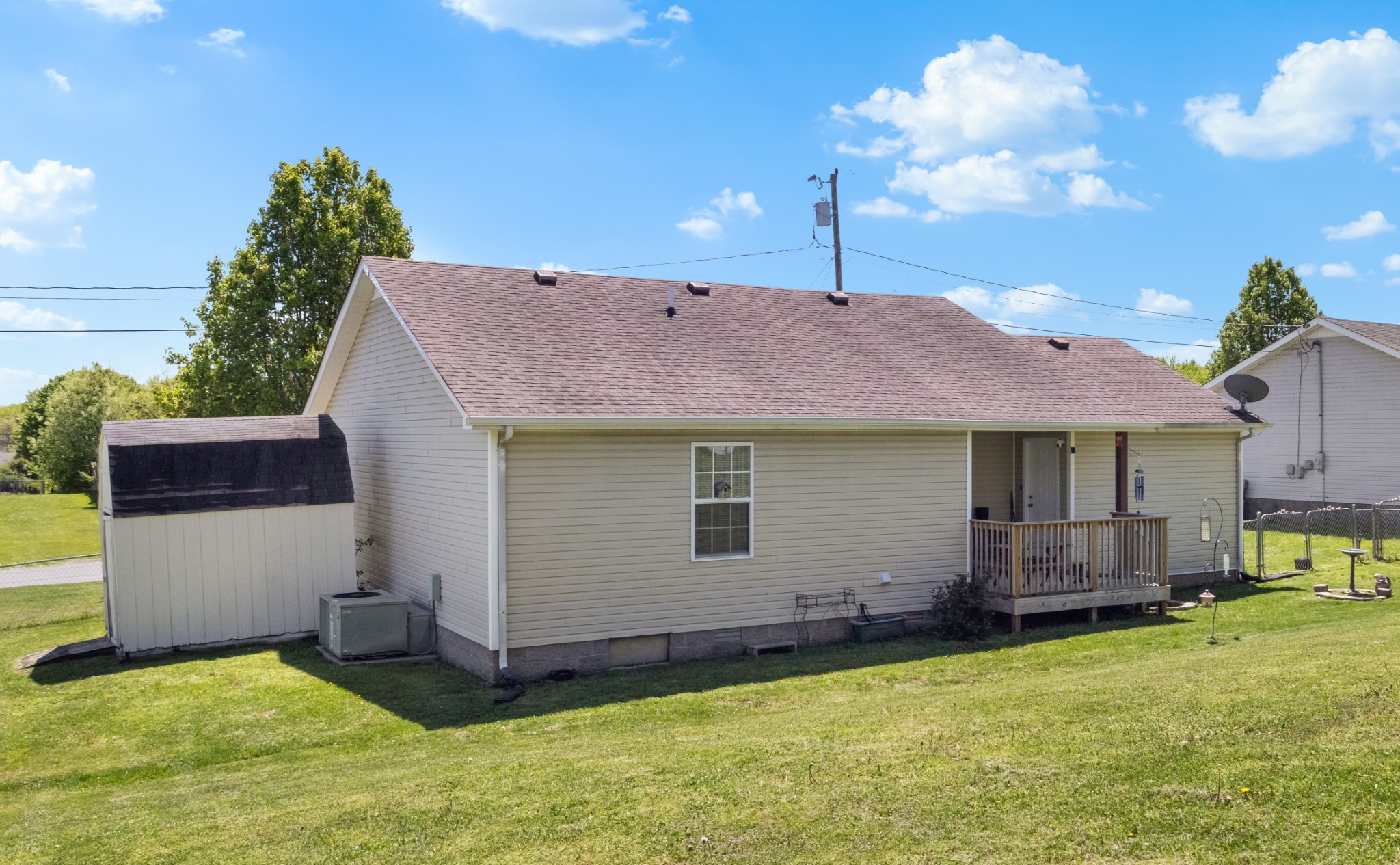 231 Golden Pond Ave Property Photo 27