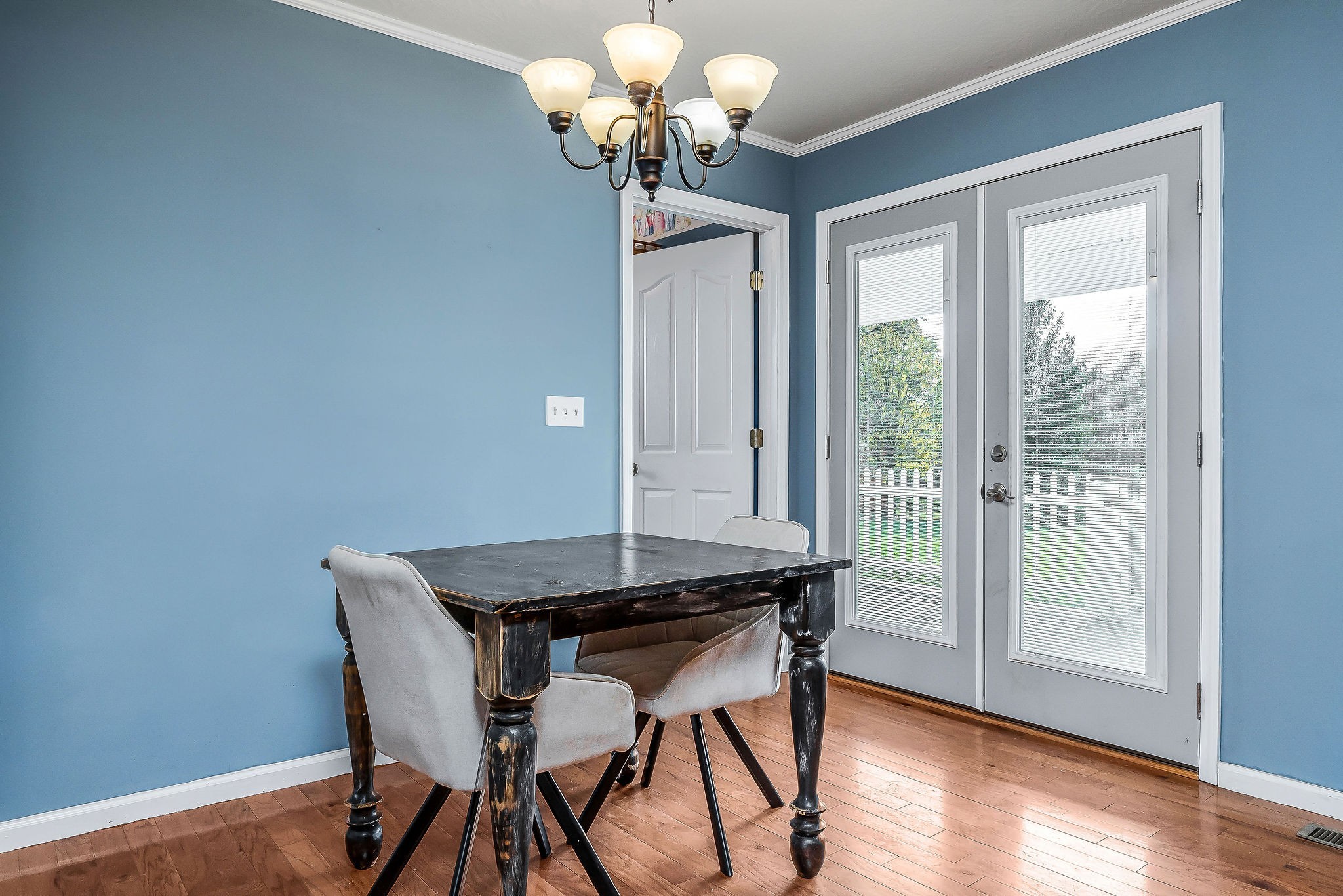 1925 Ike Adcock Rd Property Photo 11