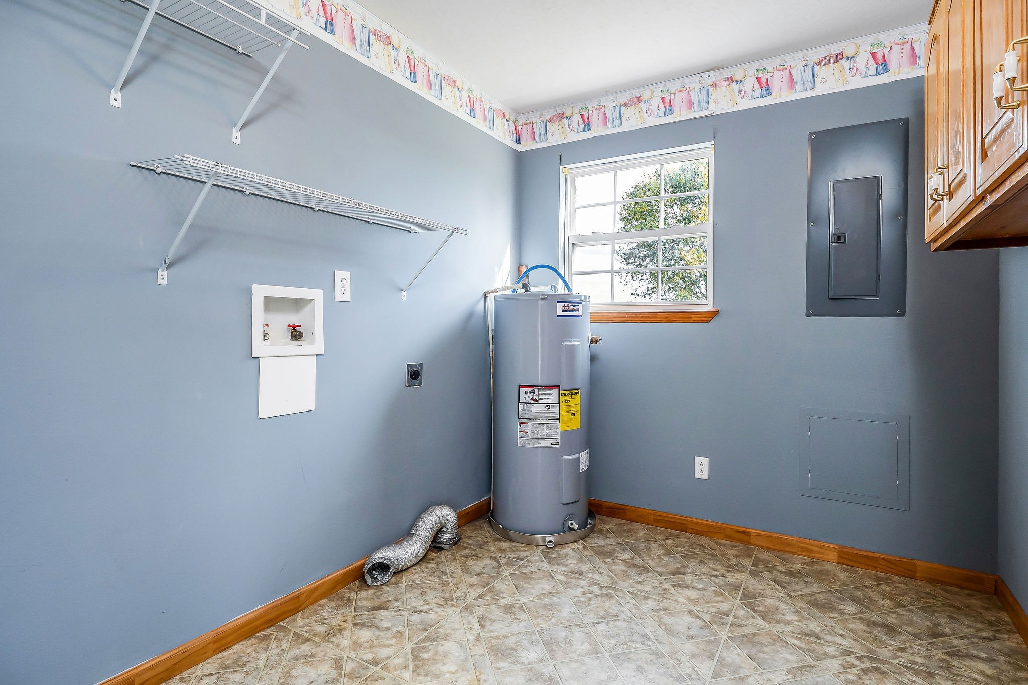 1925 Ike Adcock Rd Property Photo 12