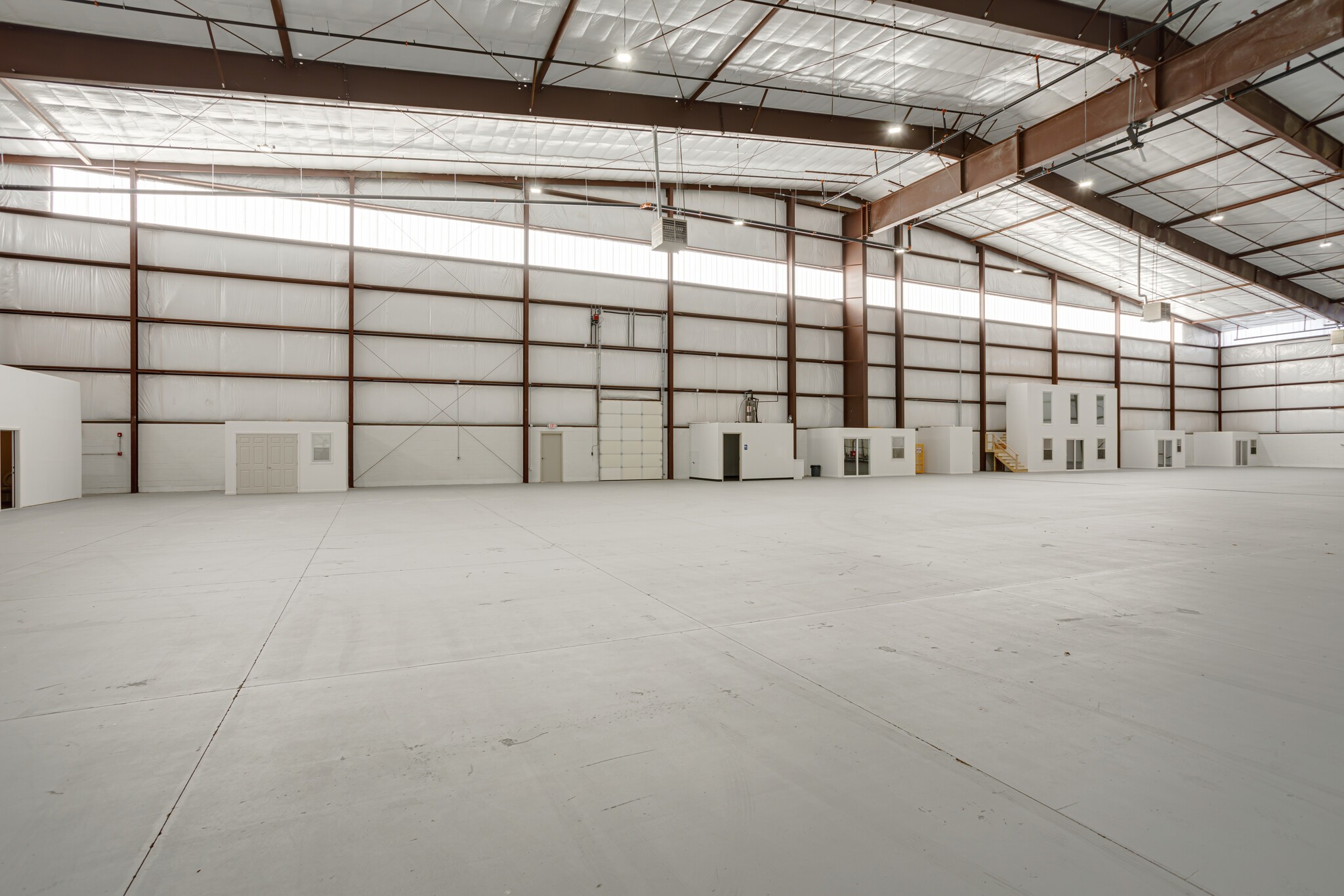 500 Aviation Way Property Photo 15