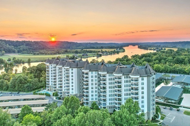 400 Warioto Way Property Photo