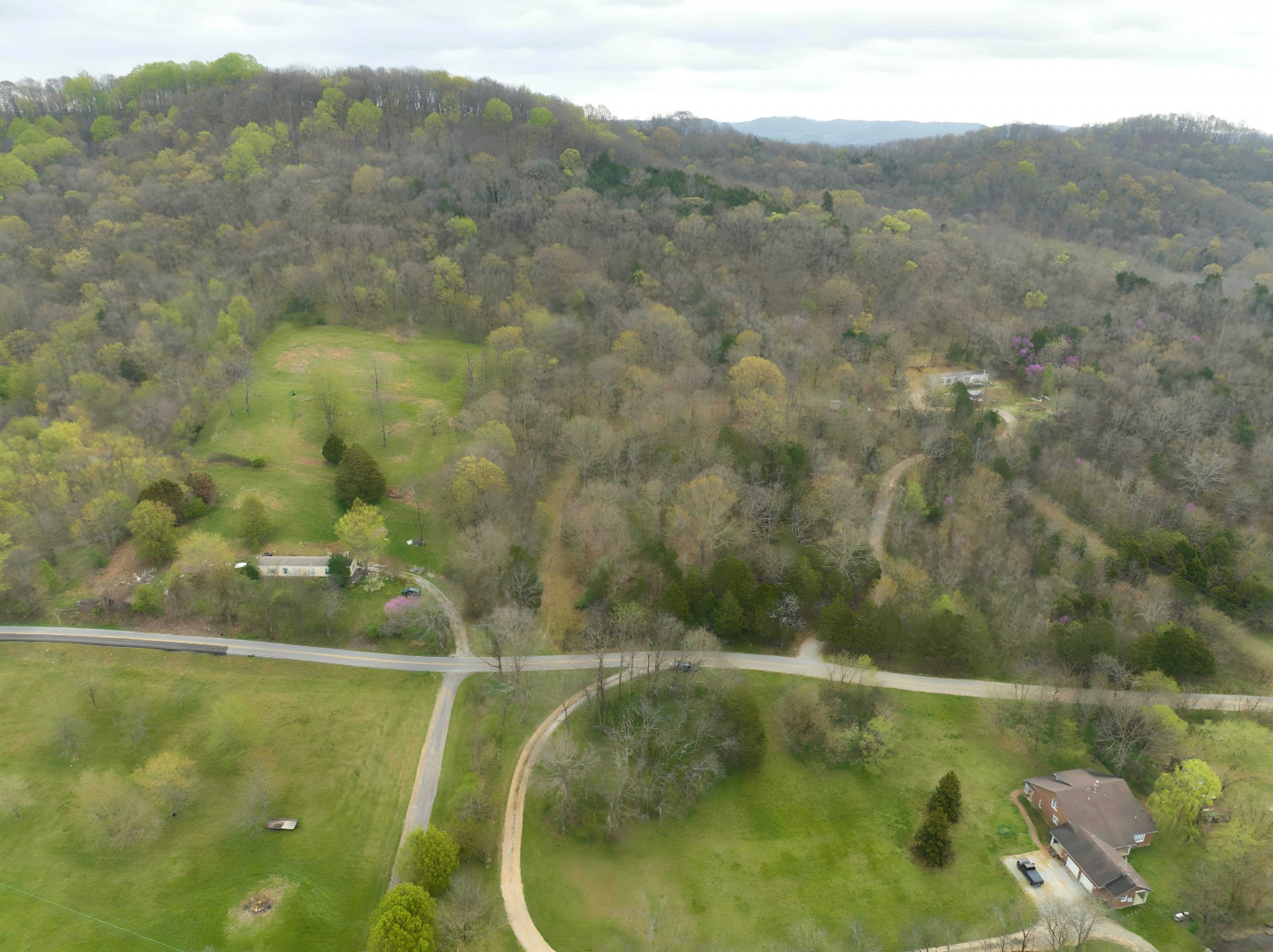 2480 Lick Creek Rd Property Photo