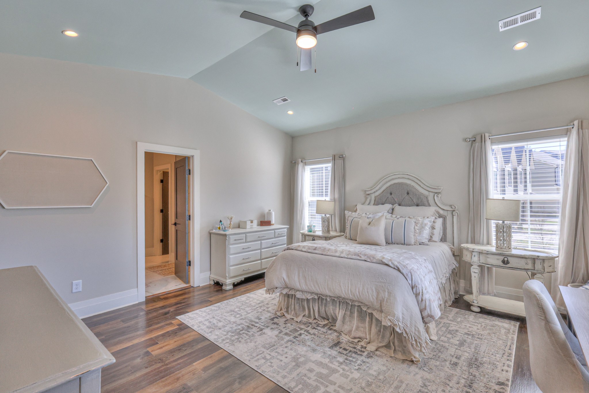 1108 Noble Loop Property Photo 15