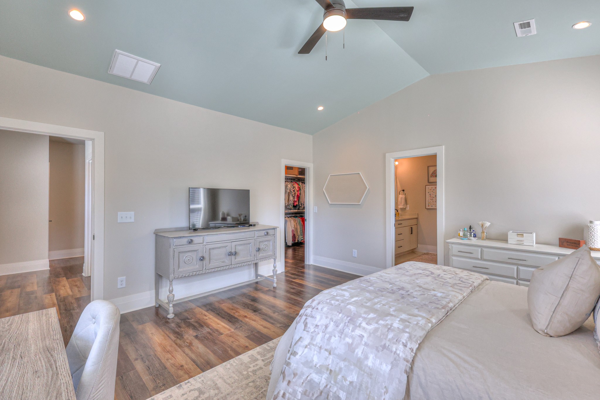 1108 Noble Loop Property Photo 16