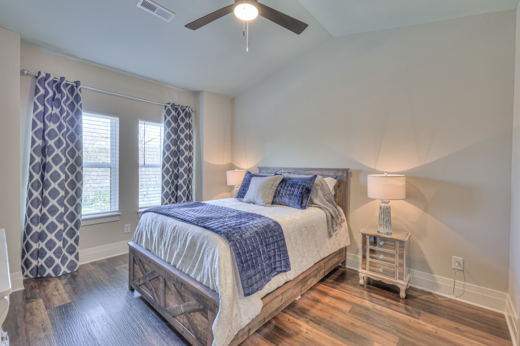 1108 Noble Loop Property Photo 24
