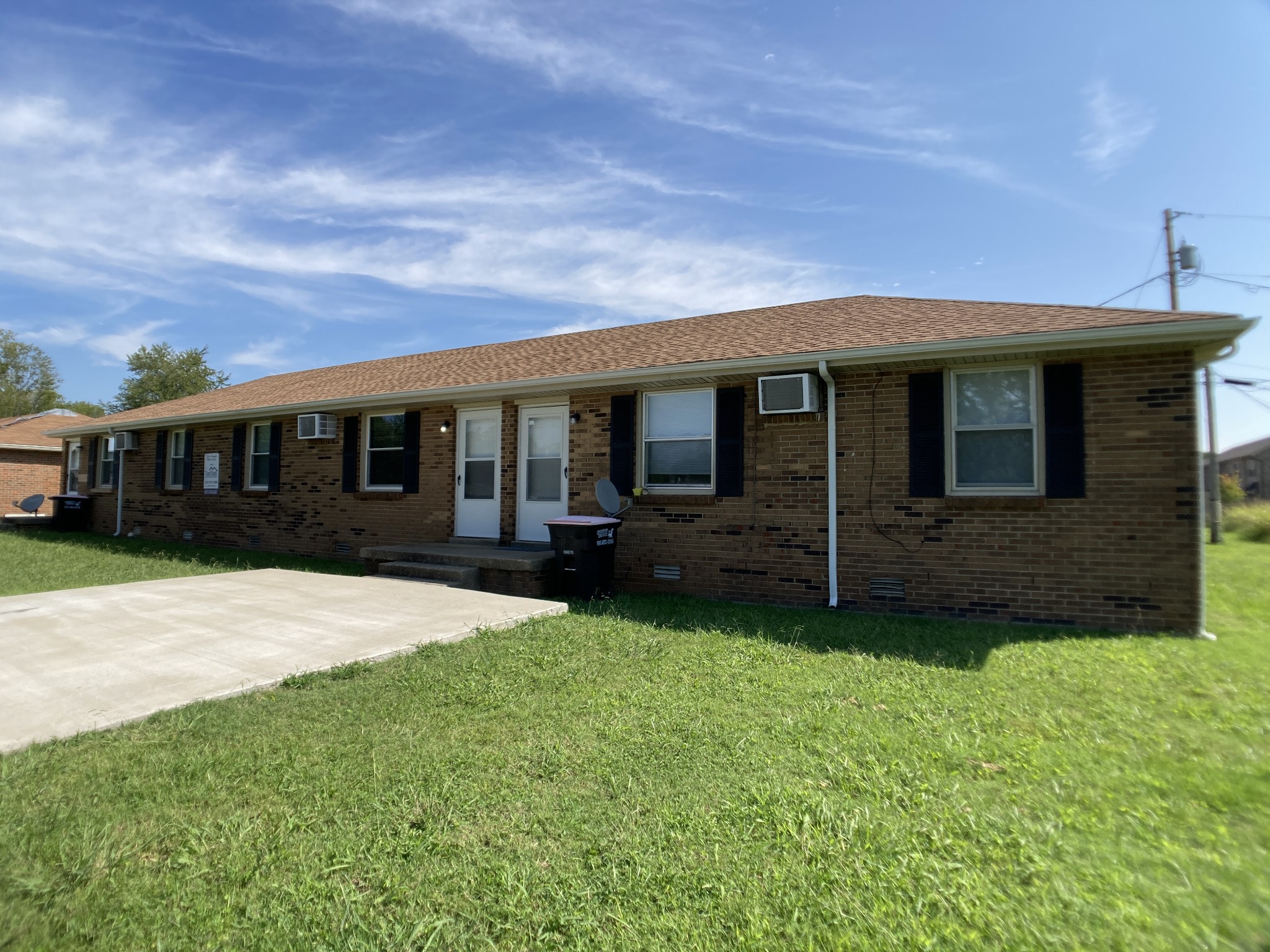 145 Tandy Dr Property Photo 1