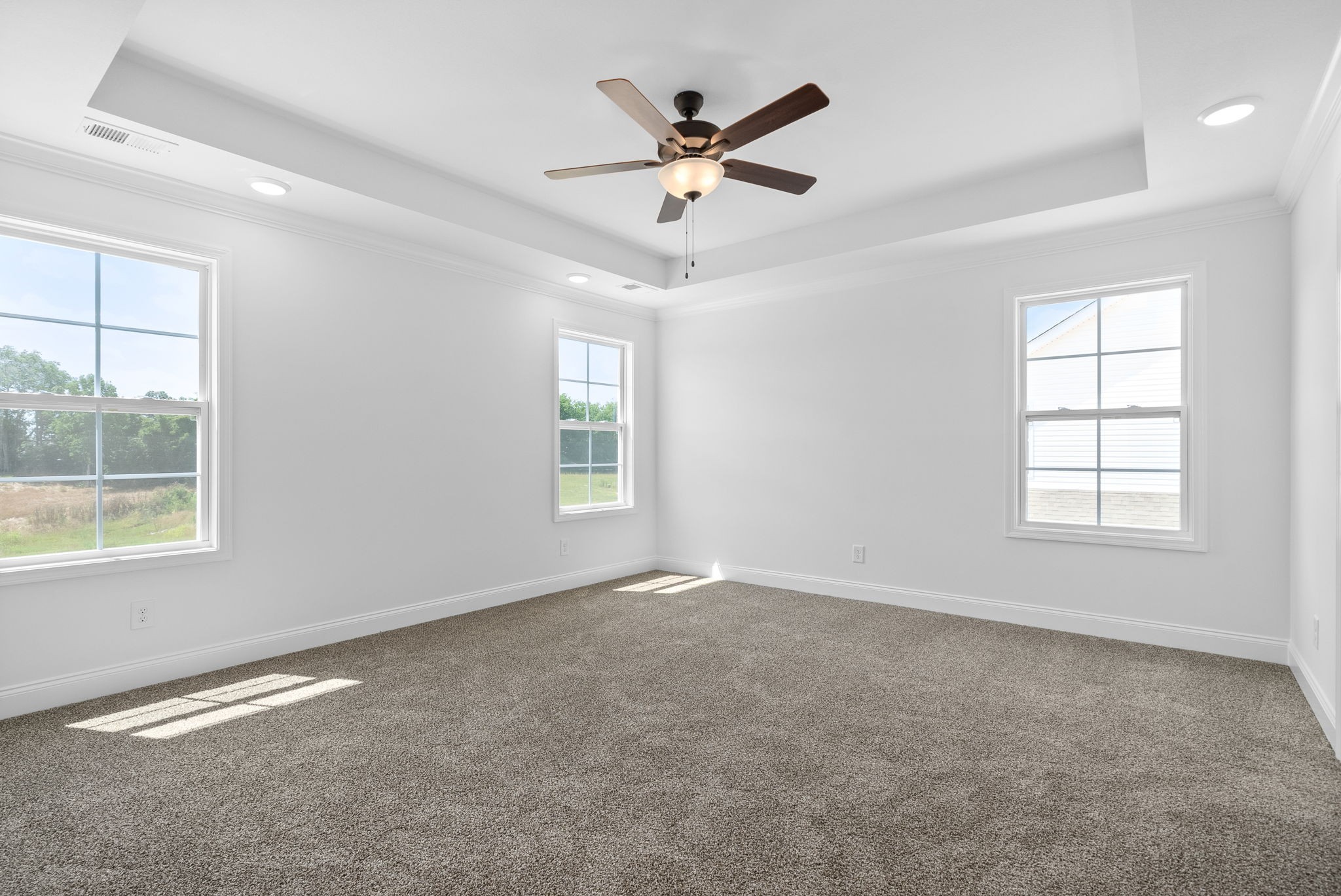 1233 Elizabeth Lane Property Photo 13
