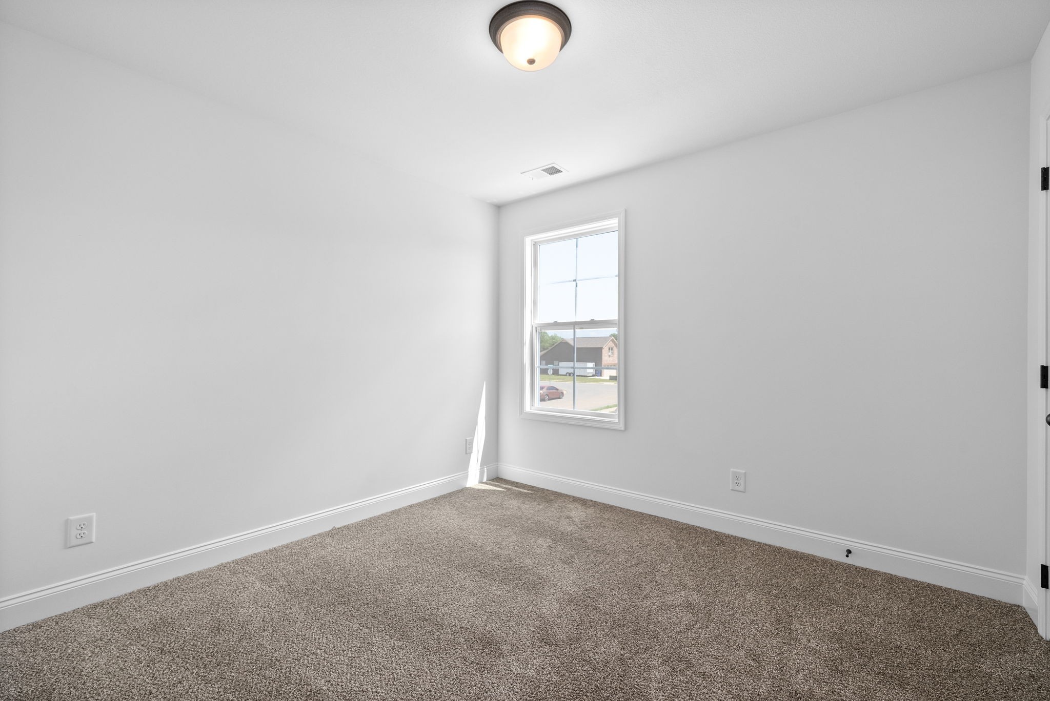 1233 Elizabeth Lane Property Photo 17