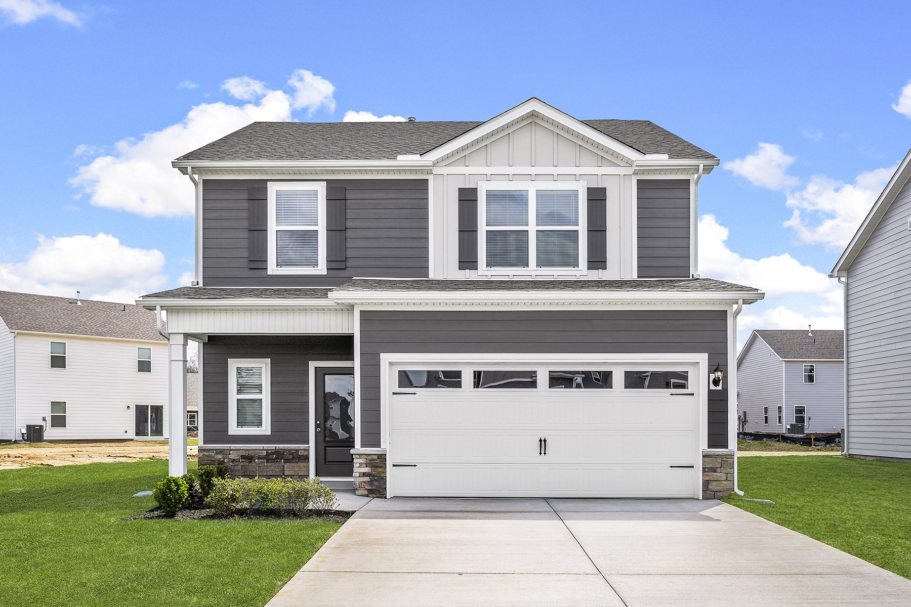 37127 Real Estate Listings Main Image