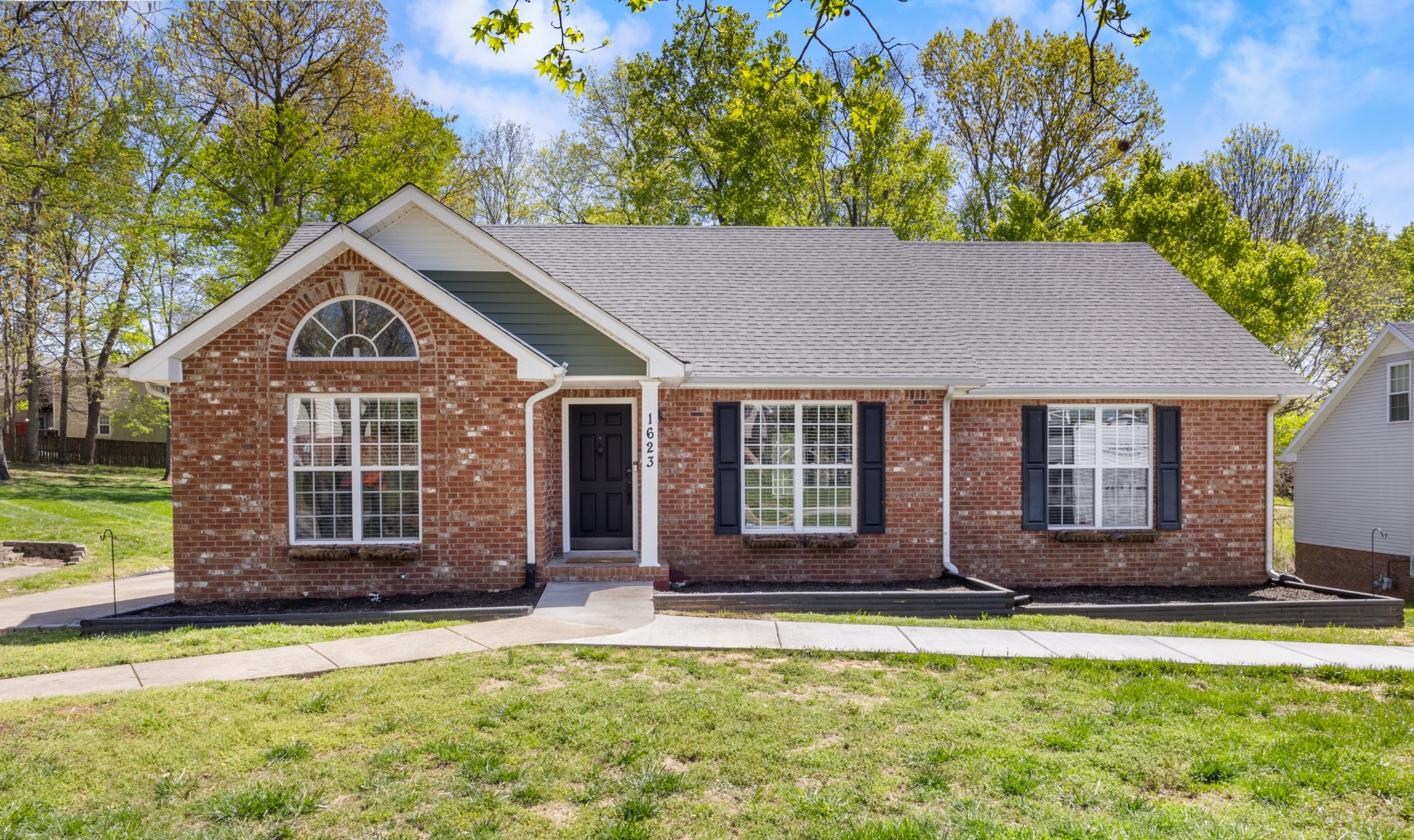 1623 Barrywood Cir, E Property Photo 1