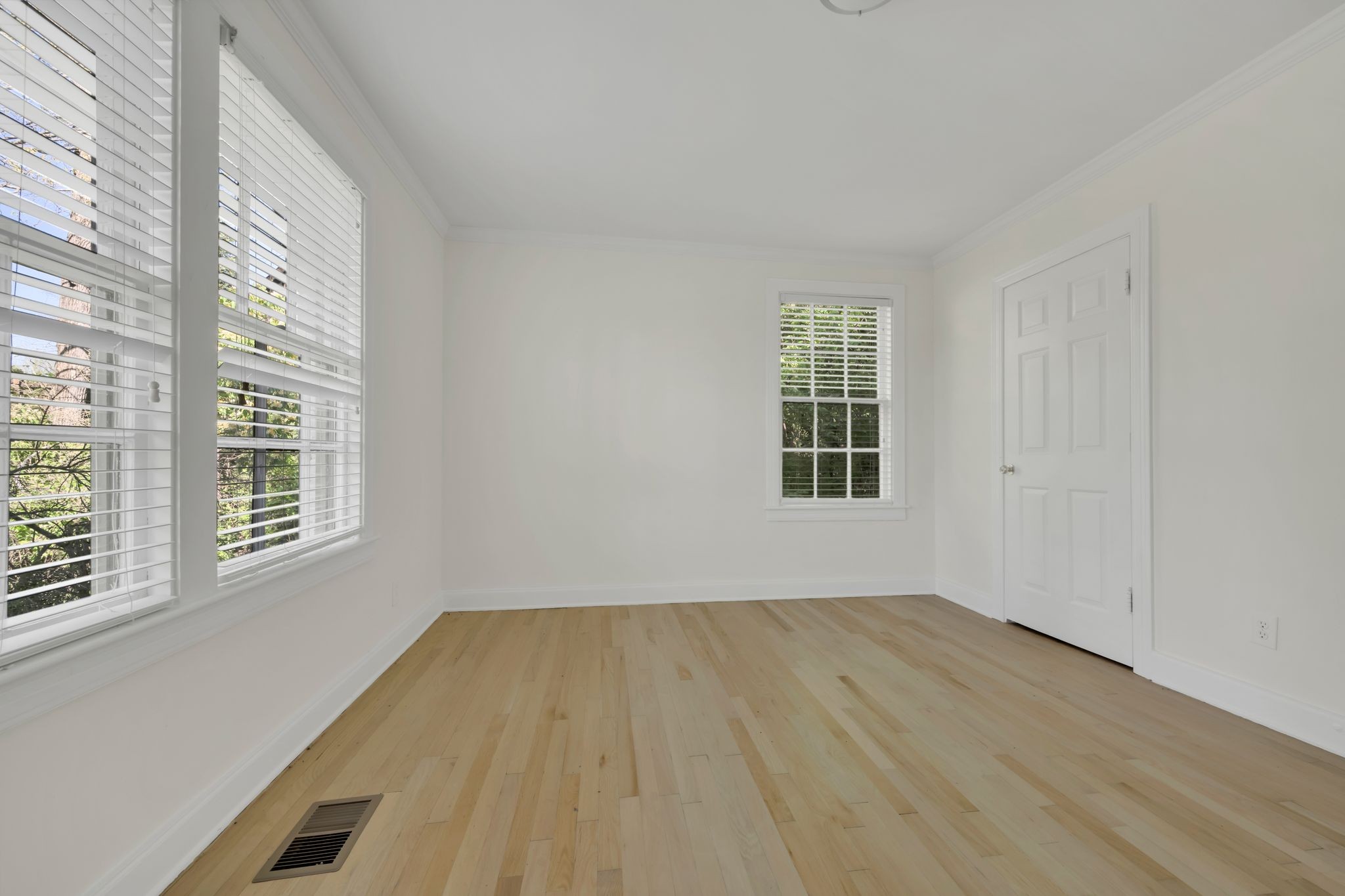 3809 Harding Pl Property Photo 18