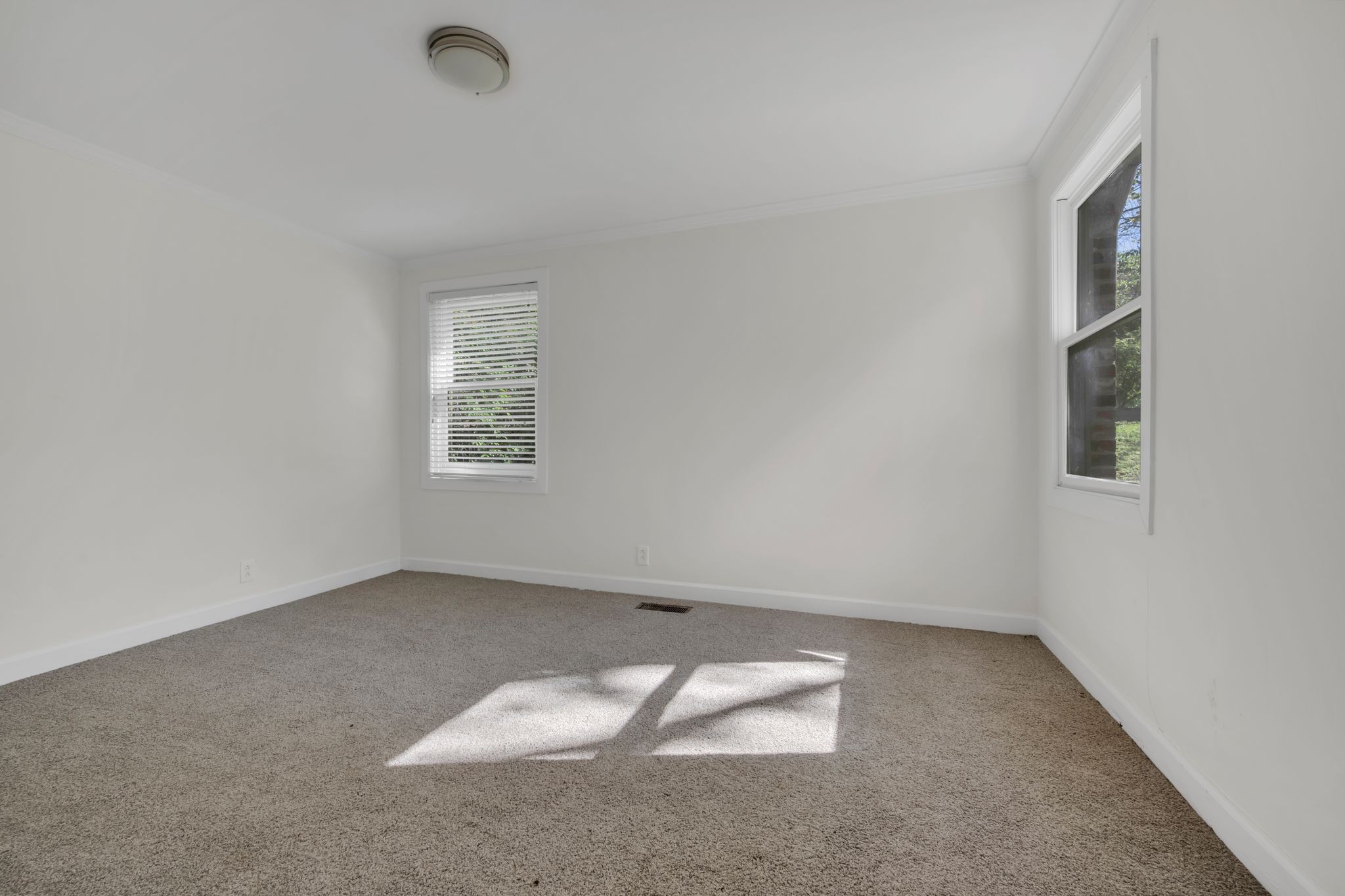 3809 Harding Pl Property Photo 20