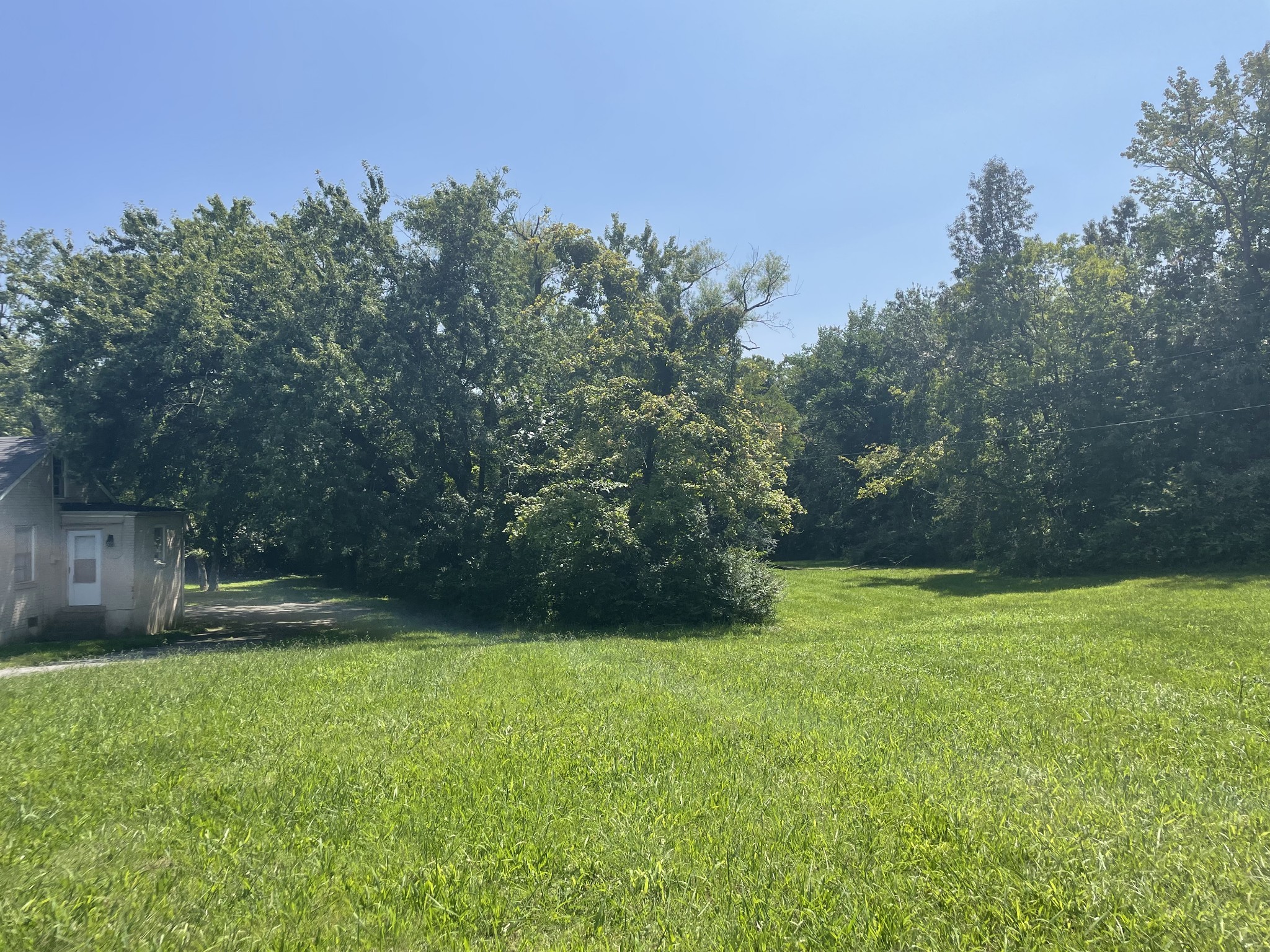 2511 Memorial Blvd Property Photo 5