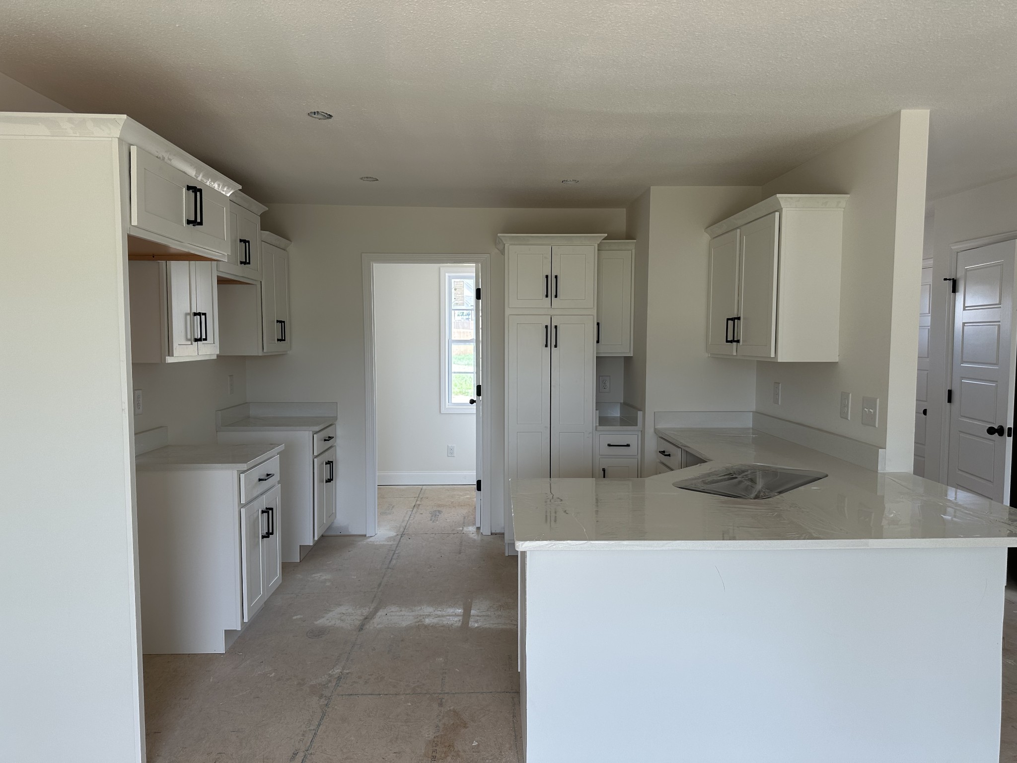 1237 Elizabeth Lane Property Photo 4