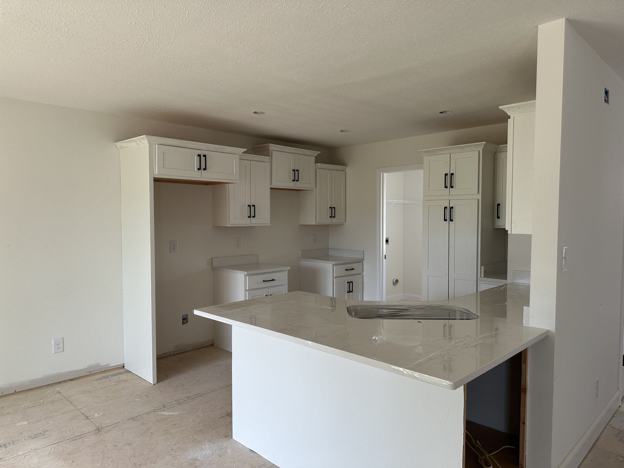 1237 Elizabeth Lane Property Photo 6