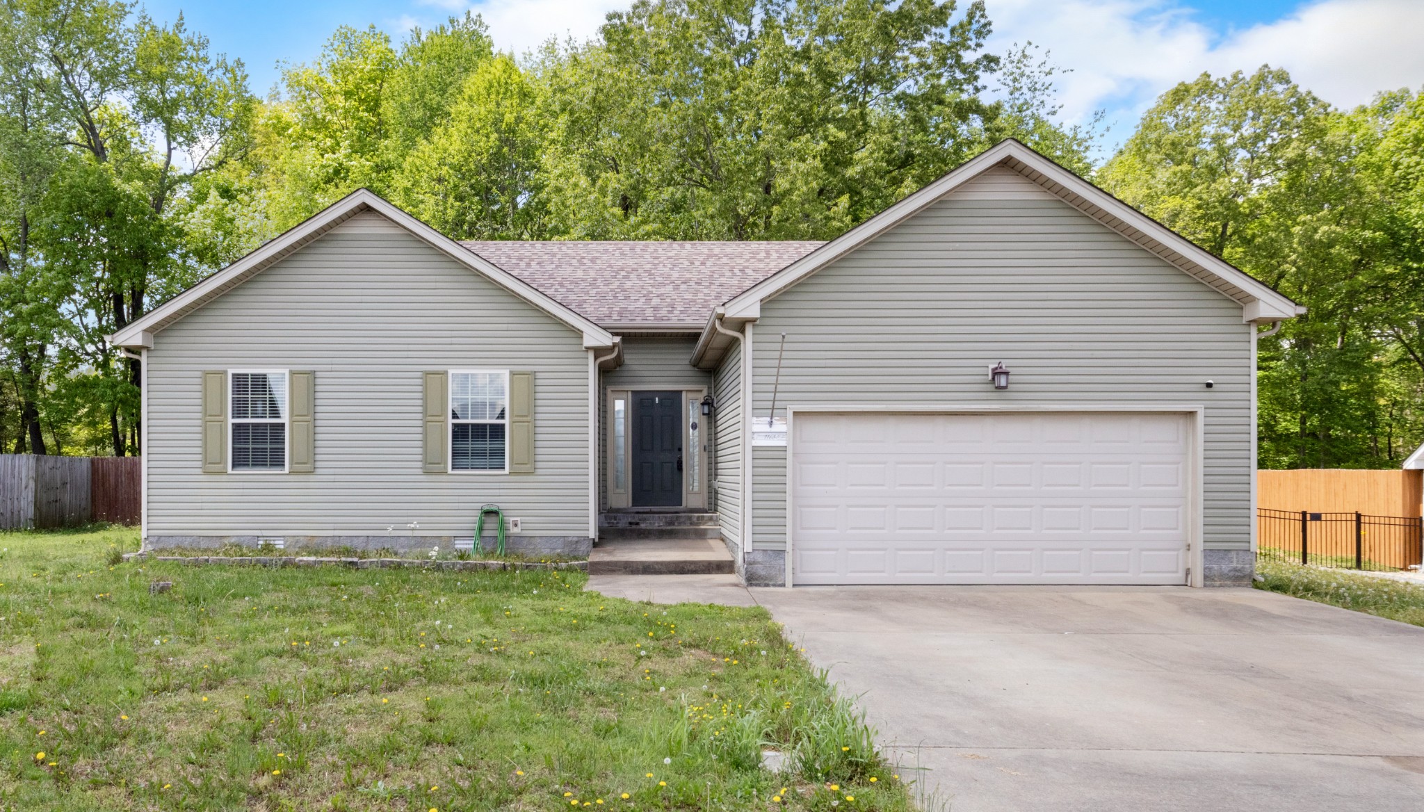 1168 Freedom Dr Property Photo 1