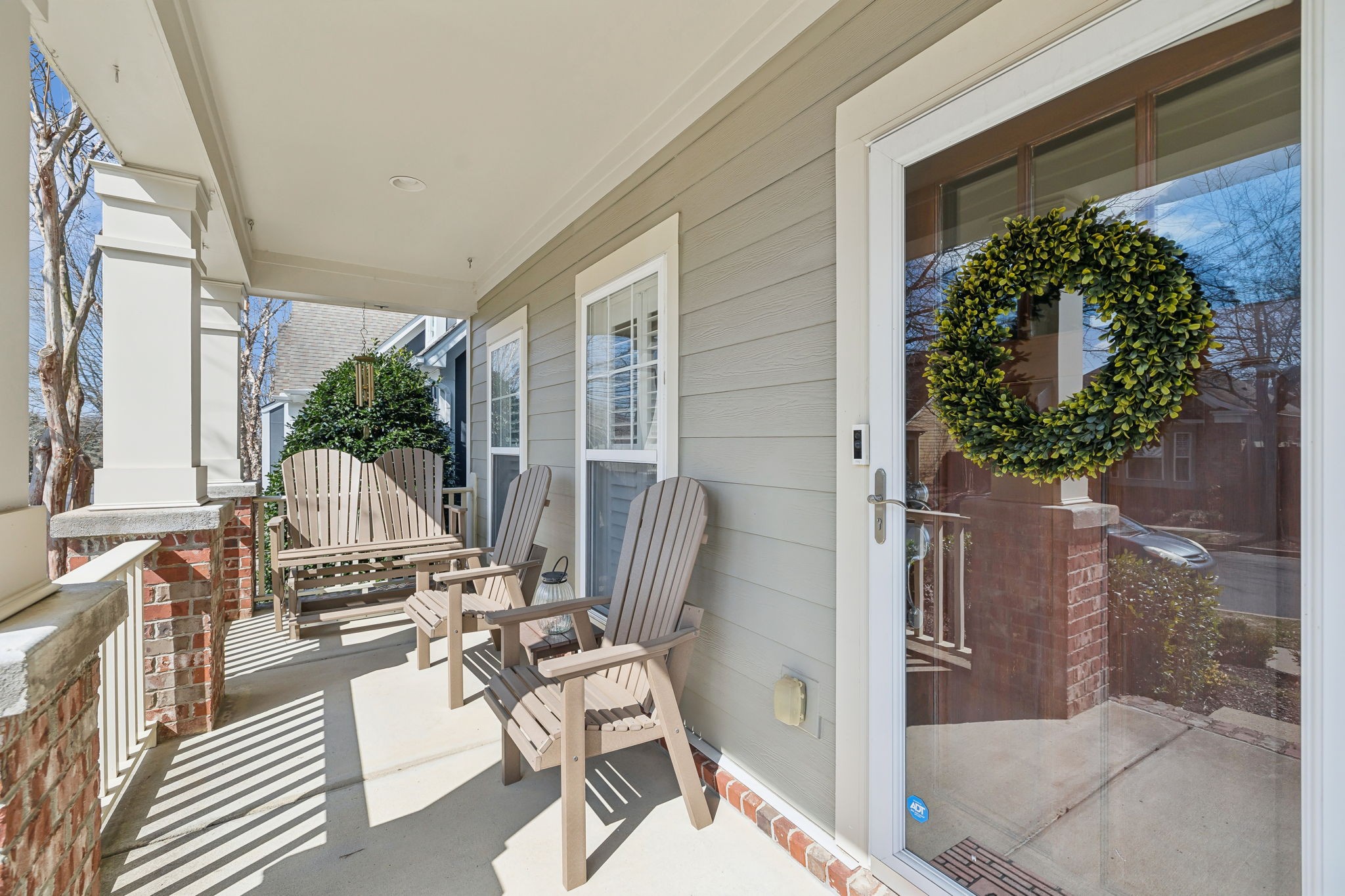 3017 Kingston Cir, N Property Photo 4