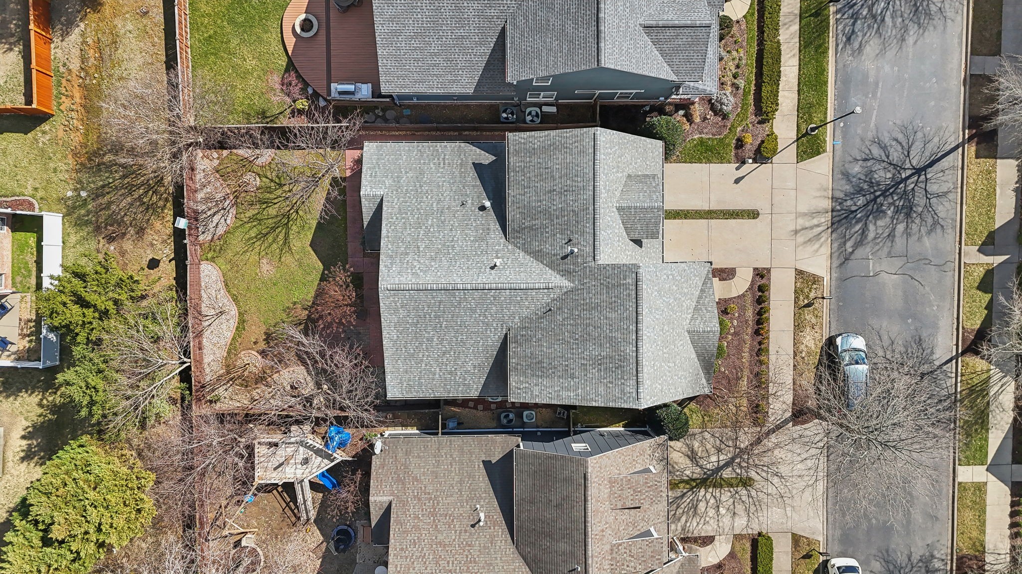 3017 Kingston Cir, N Property Photo 48