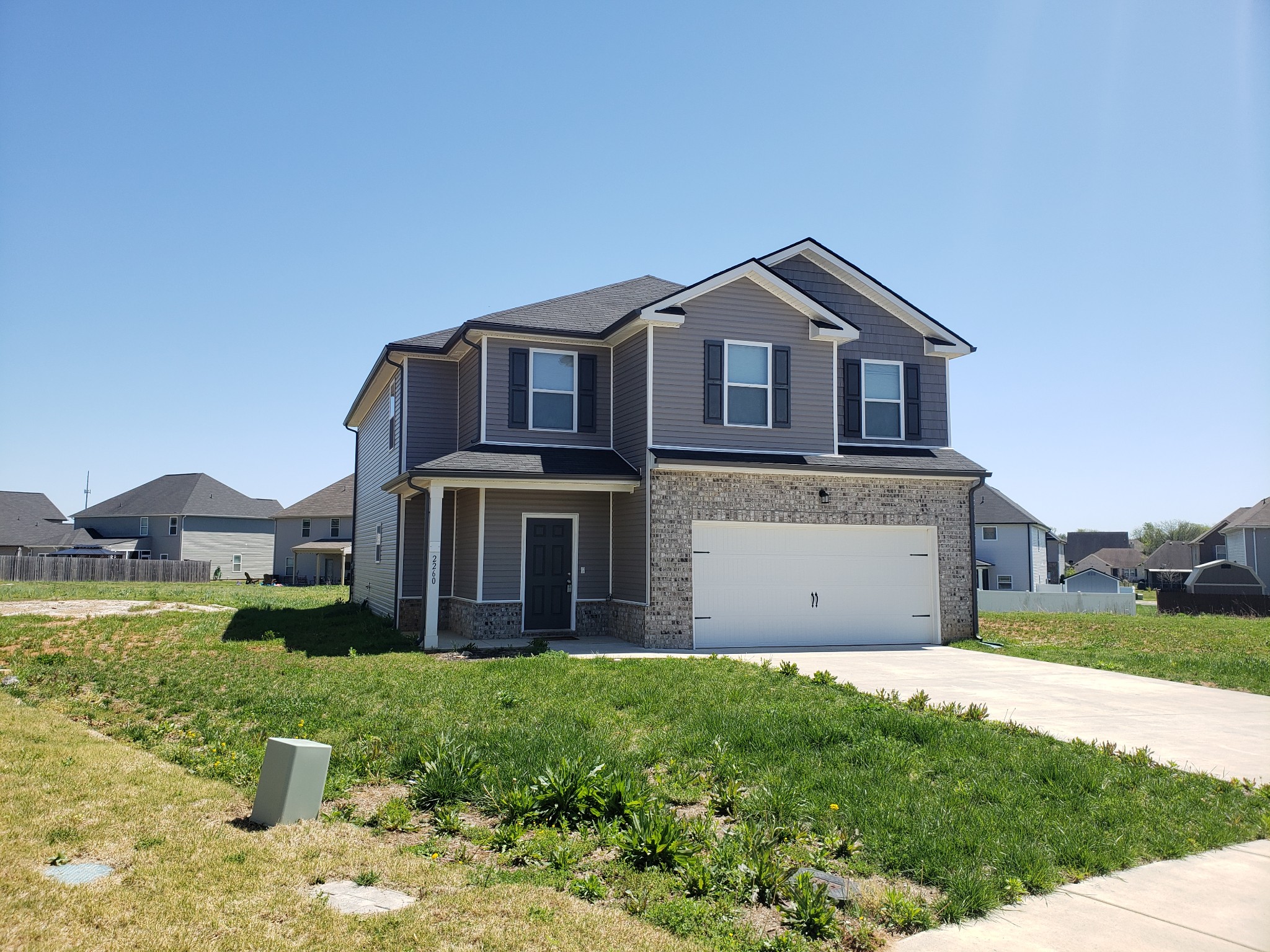 2260 Viking Ct Property Photo
