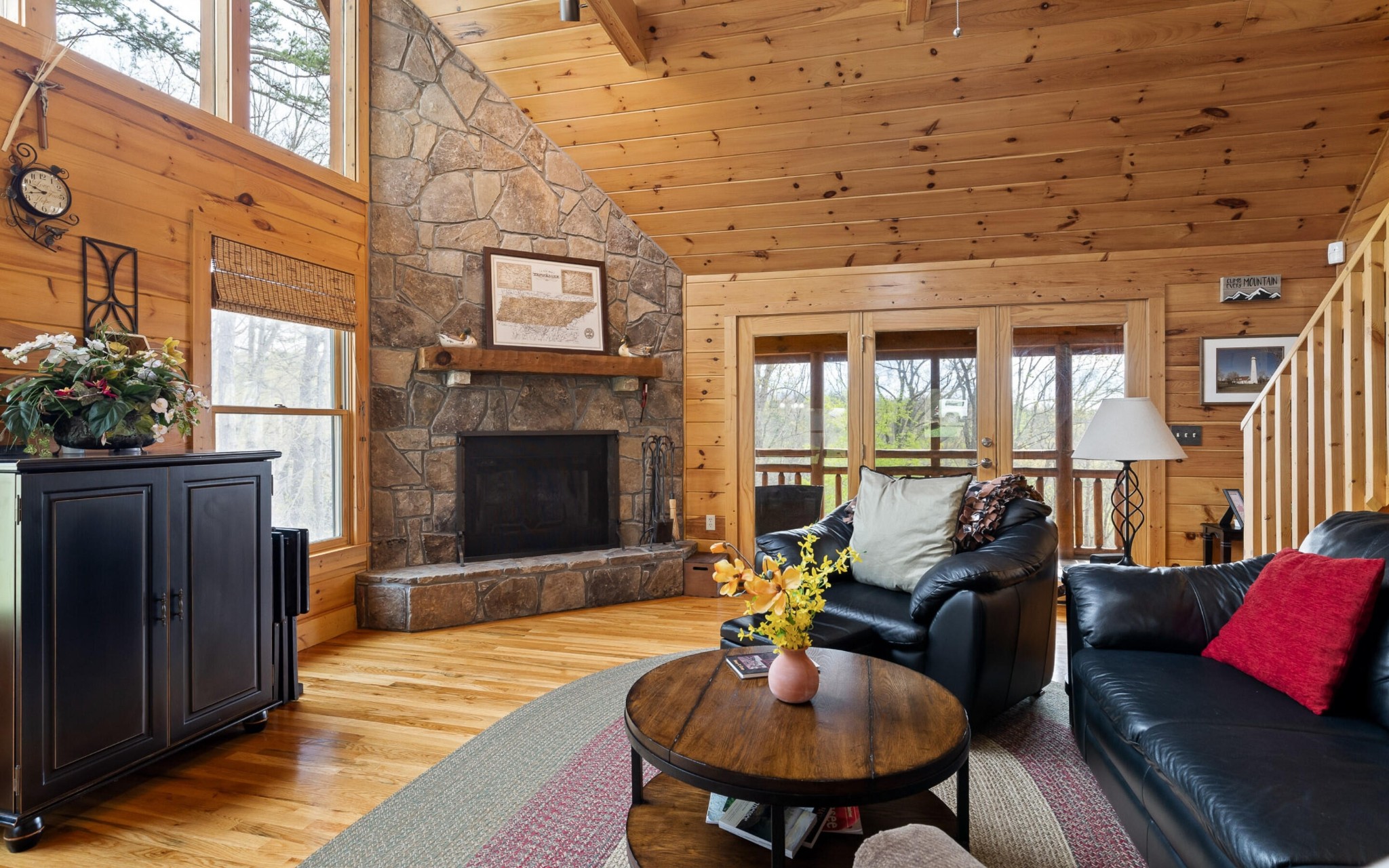45 Deep Woods Drive Property Photo 16