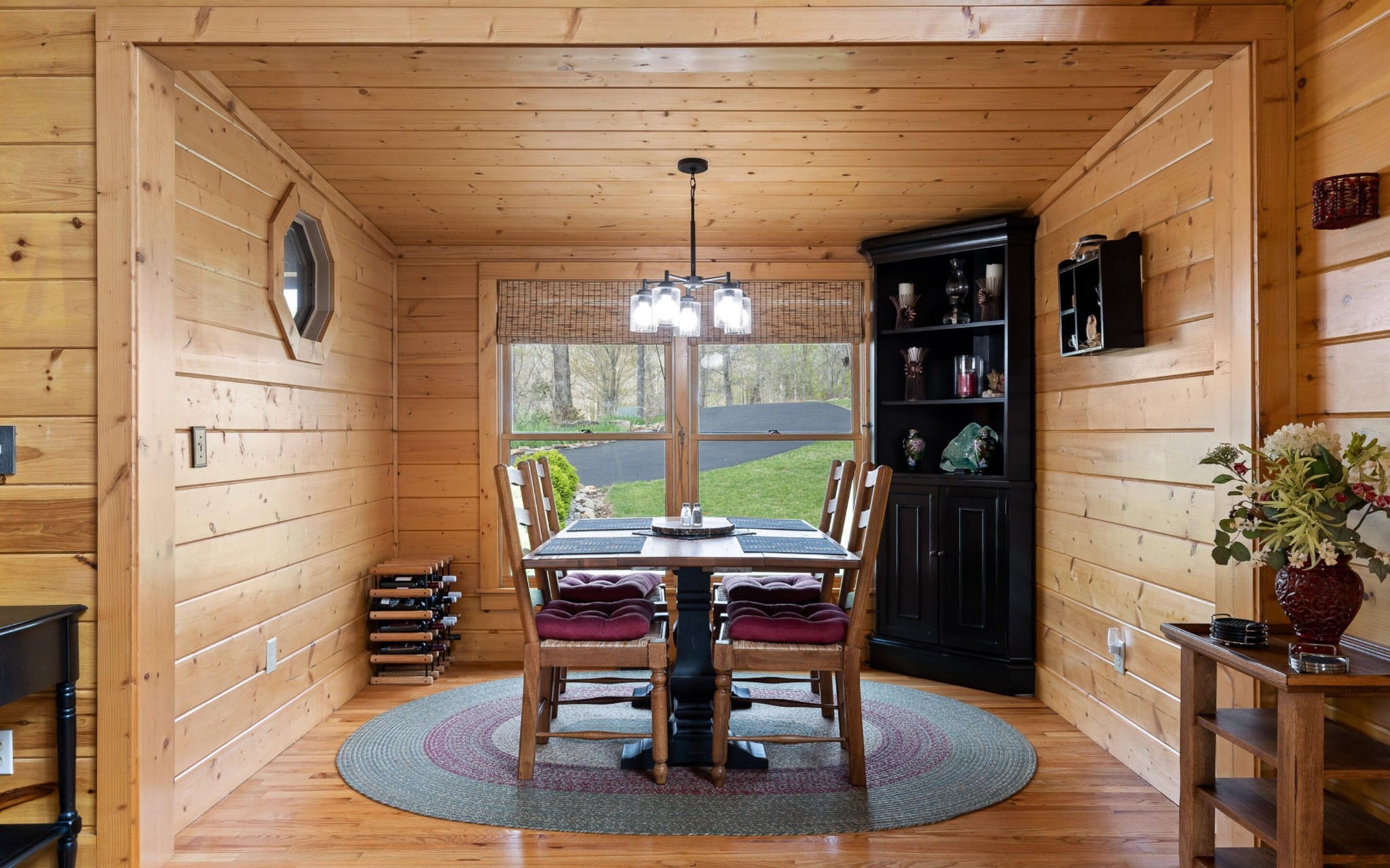 45 Deep Woods Drive Property Photo 17