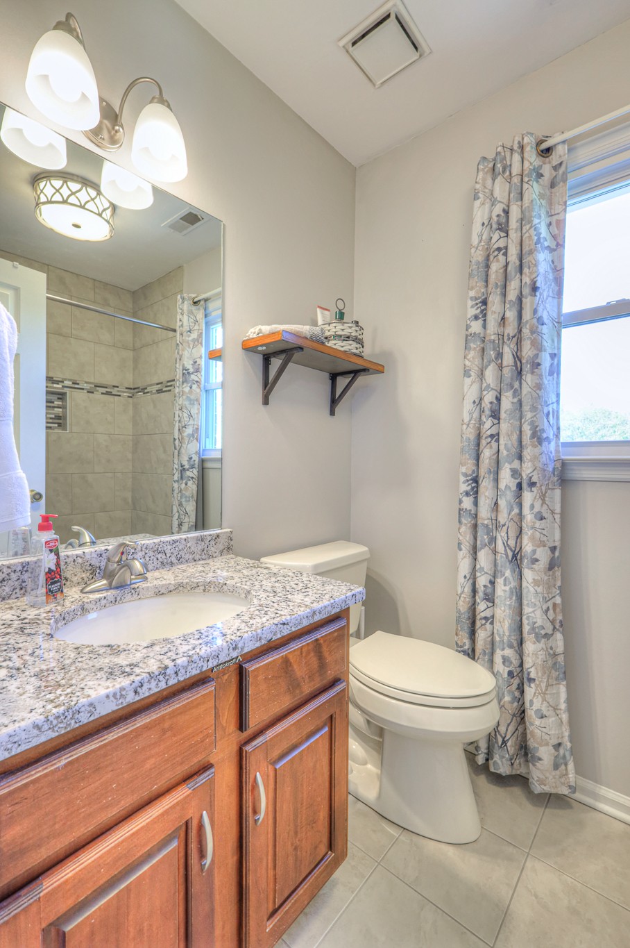 5307 E Bend Dr Property Photo 14