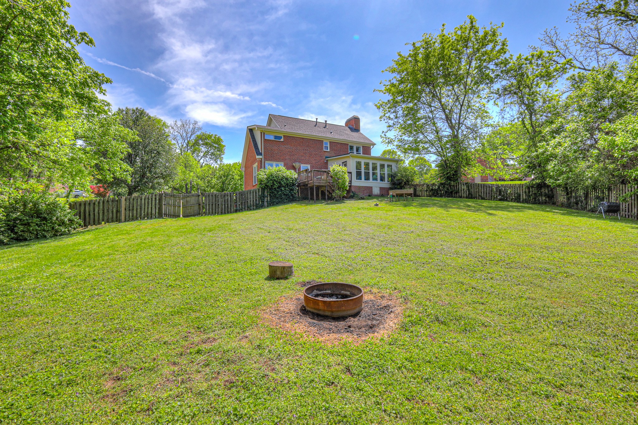 5307 E Bend Dr Property Photo 24